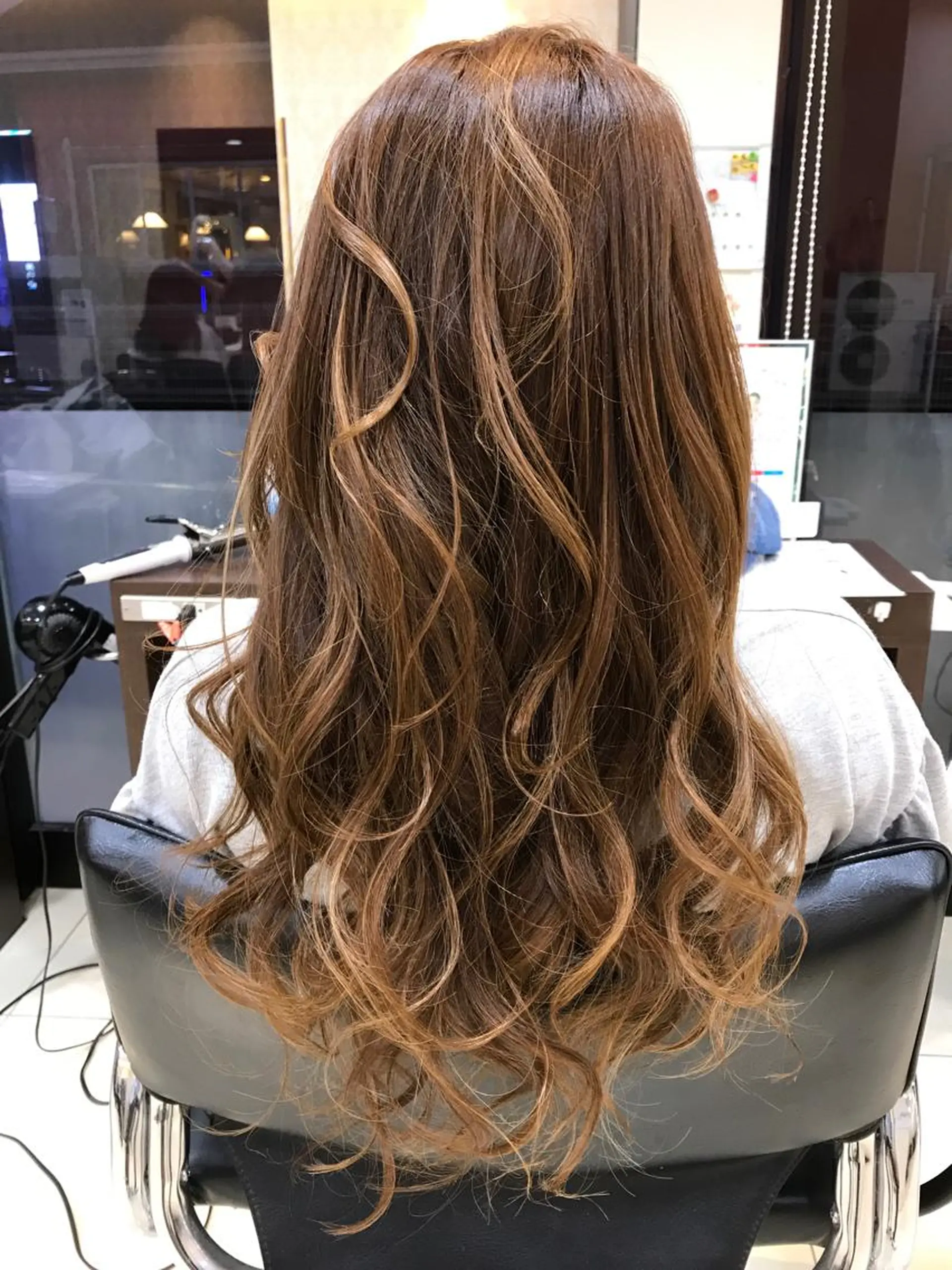 ロング 関口 友行のヘアスタイル