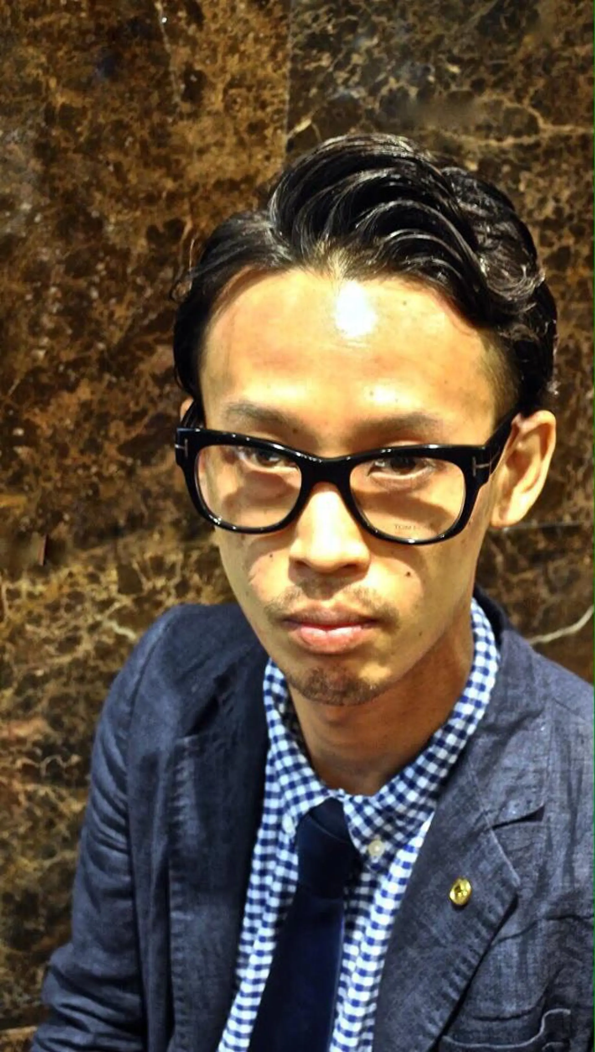 ミディアム 近藤 真のヘアスタイル