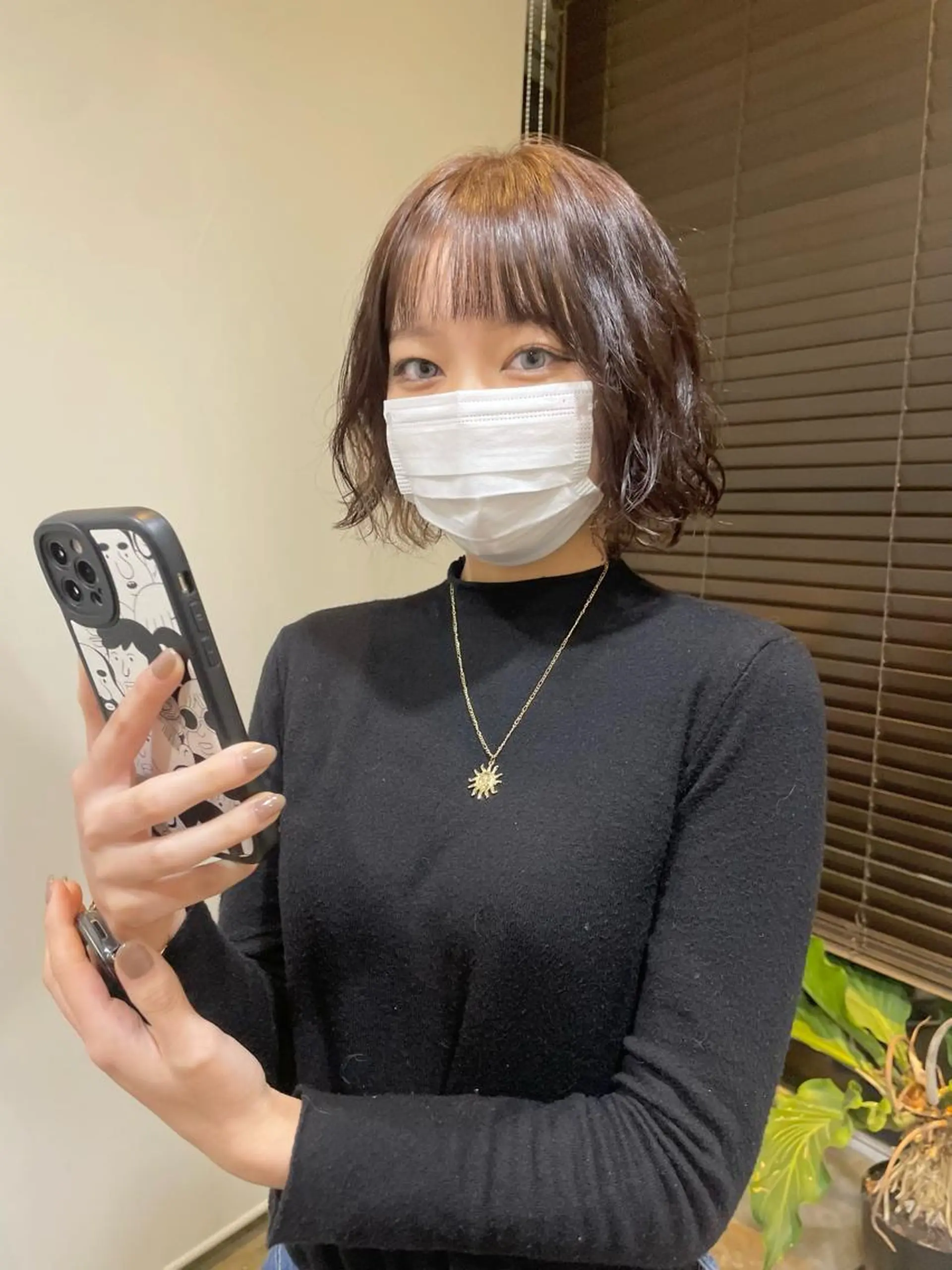 ミディアム カラー パーマ カット ヘアカラー パーマ トリートメント レイヤー／似合わせ TAKUYAのヘアスタイル