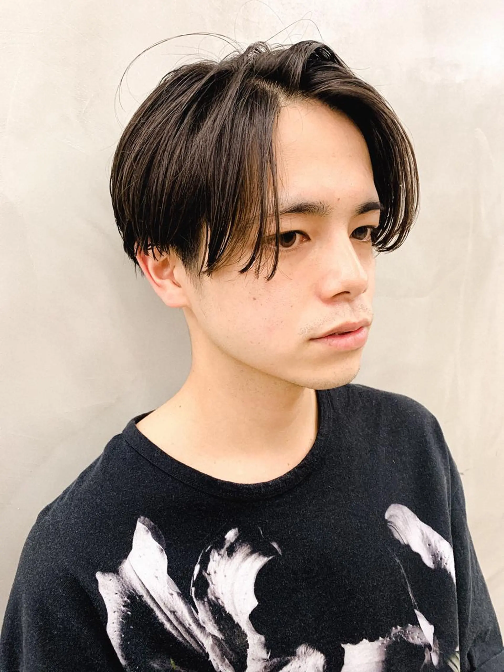 ショート メンズ カット トリートメント 💓パーマ，💗 レイヤーカットのヘアスタイル