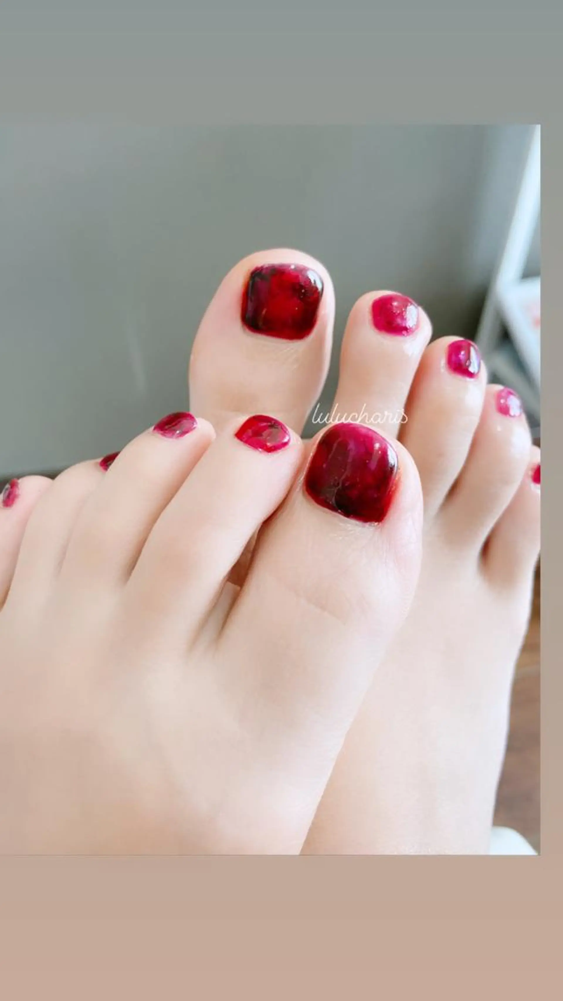 ネイル フットネイル 持ち込み Lulu charisu所属・lulucharis nailのネイルデザイン