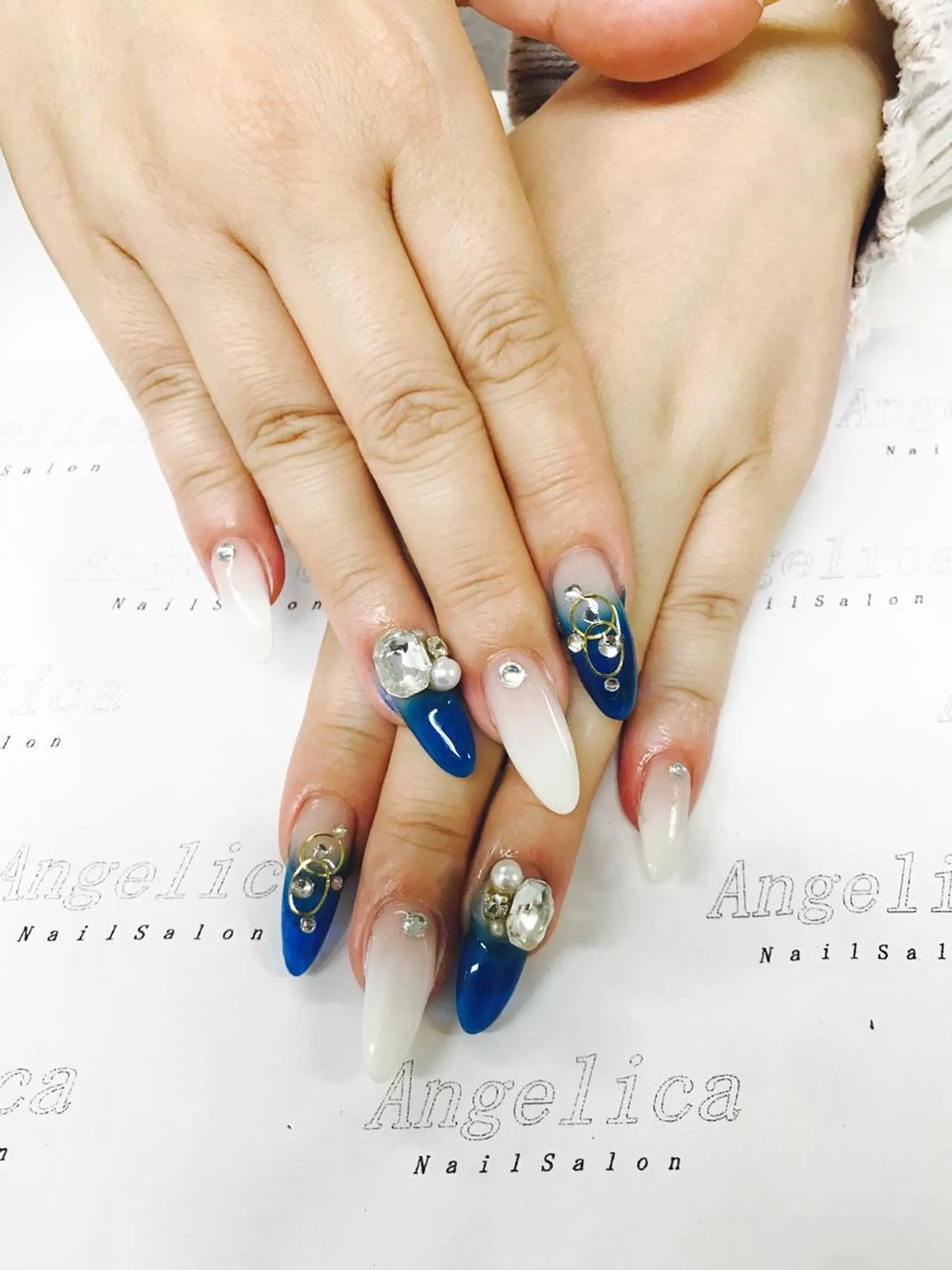 ネイル Angelica ネイリストのネイルデザイン