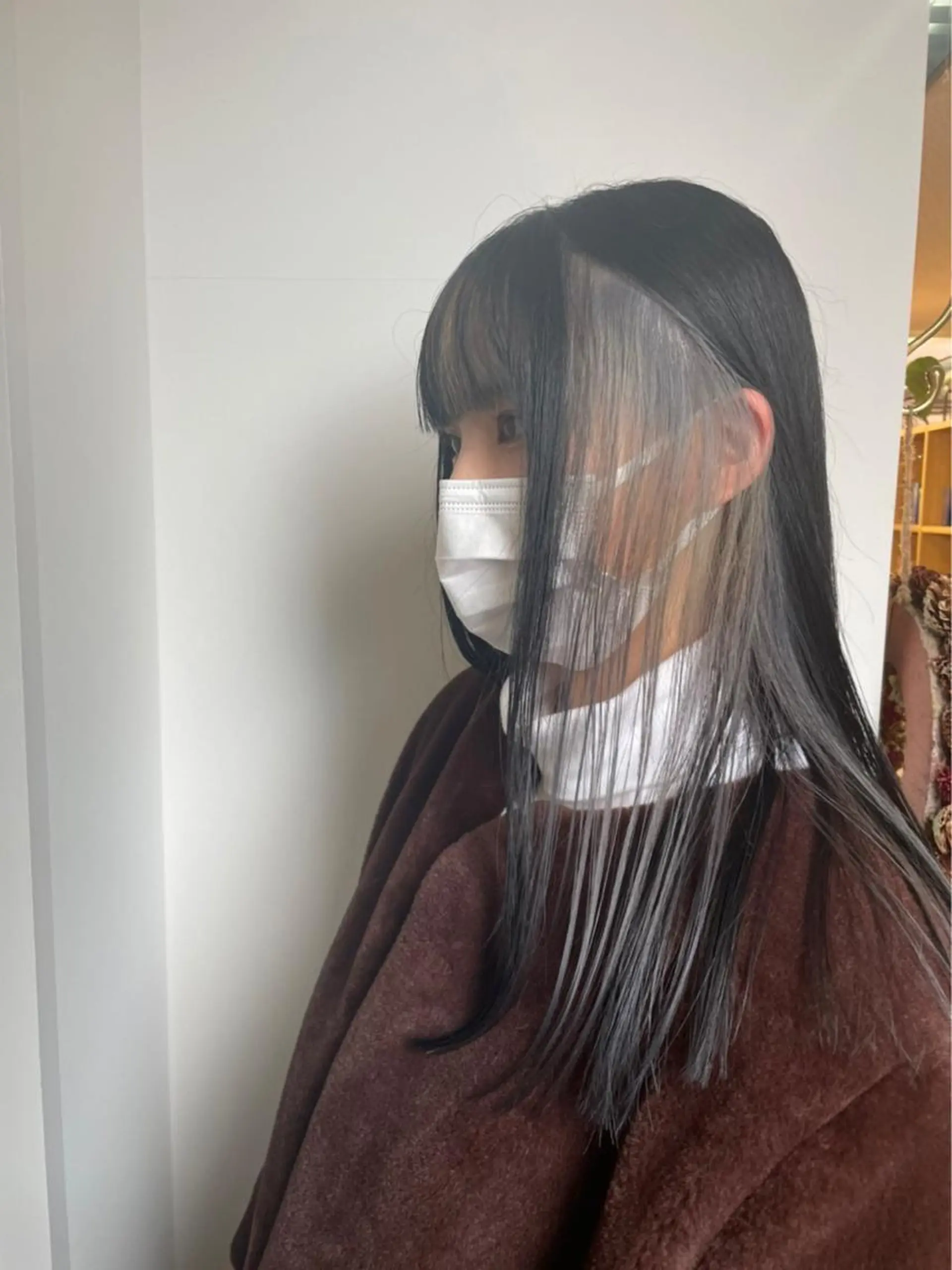 ロング カラー ブリーチ シルバー カット ヘアカラー 小木曽智美 /ボブ/ショートのヘアスタイル