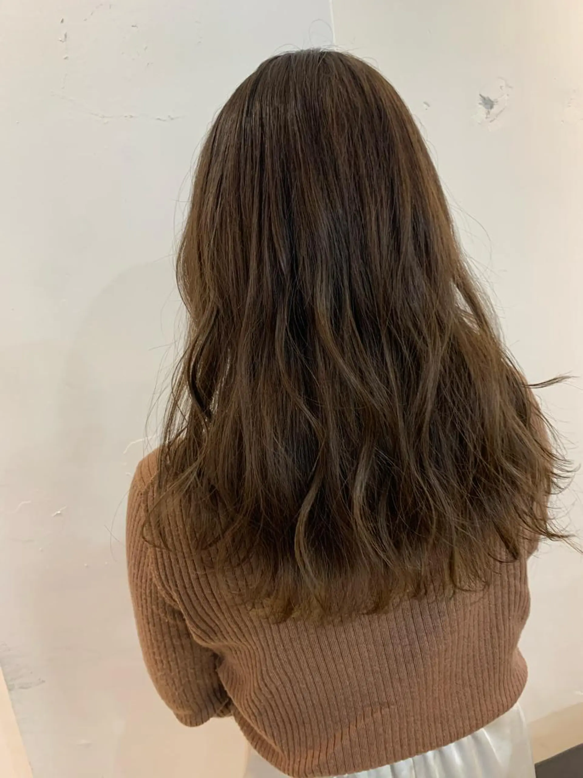 セミロング カラー ベージュカラー ブリーチ ラベンダーカラー ラベンダーベージュ ブリーチなしカラー ヘアカラー 中目黒🌼 🌼ハナのヘアスタイル