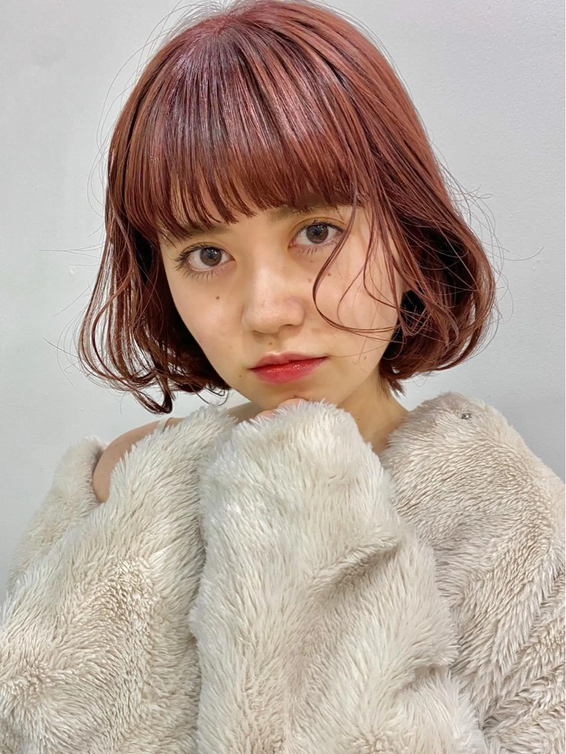 カラー ハイトーン/顔まわり Nina💒のヘアスタイル
