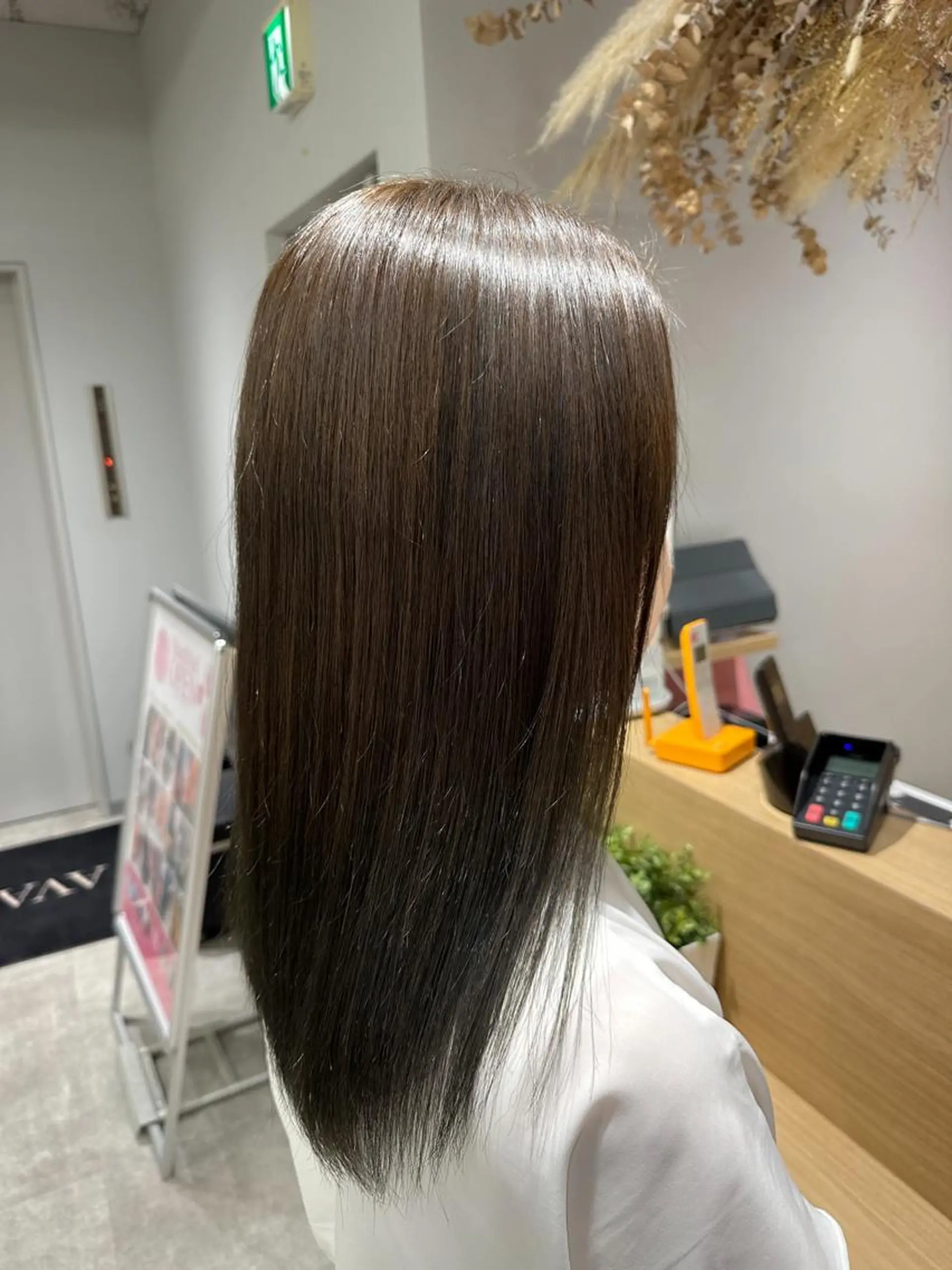 ミディアム 髪質改善 ヘアカラー トリートメント 美髪🫧ブリーチ/ デザイン/永田汰伊智のヘアスタイル