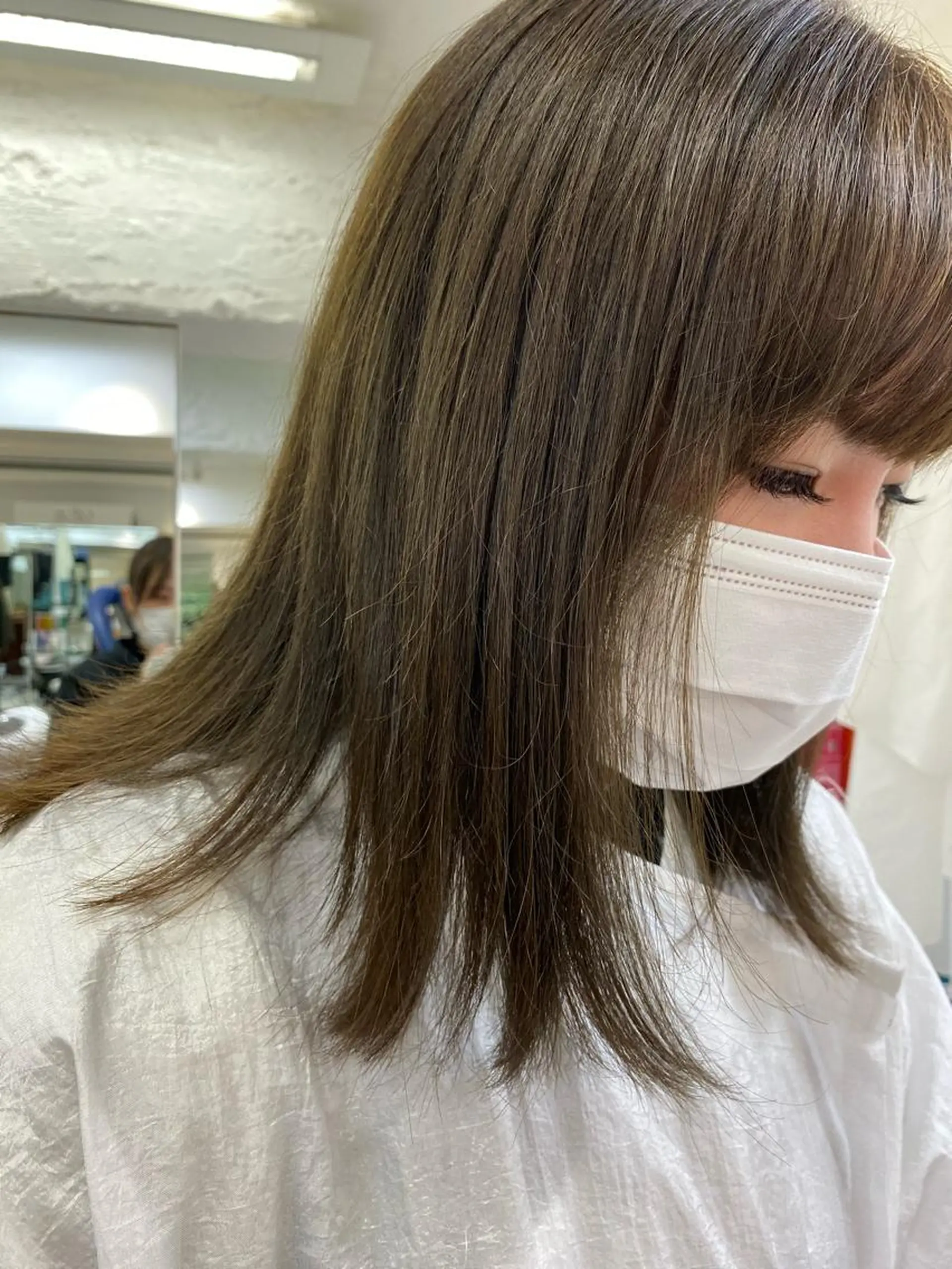 ミディアム カラー 星野 菜月のヘアスタイル