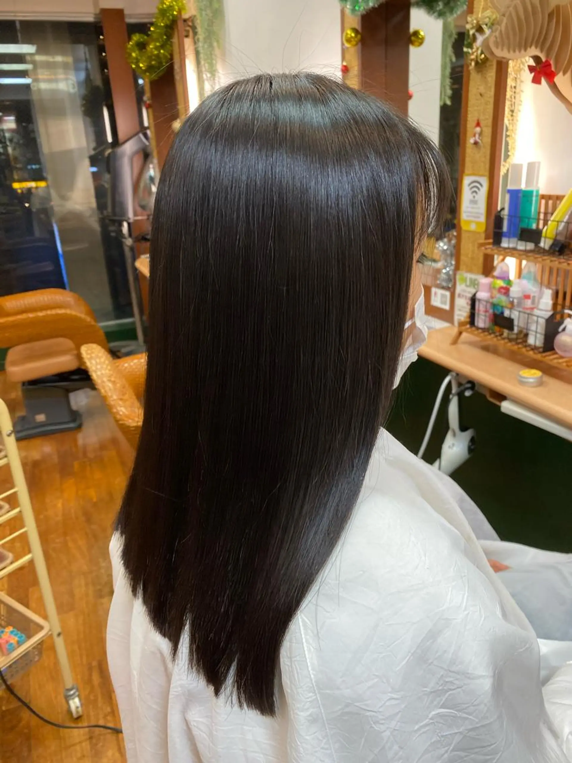 セミロング 髪質改善/艶カラー 塩野成一のヘアスタイル