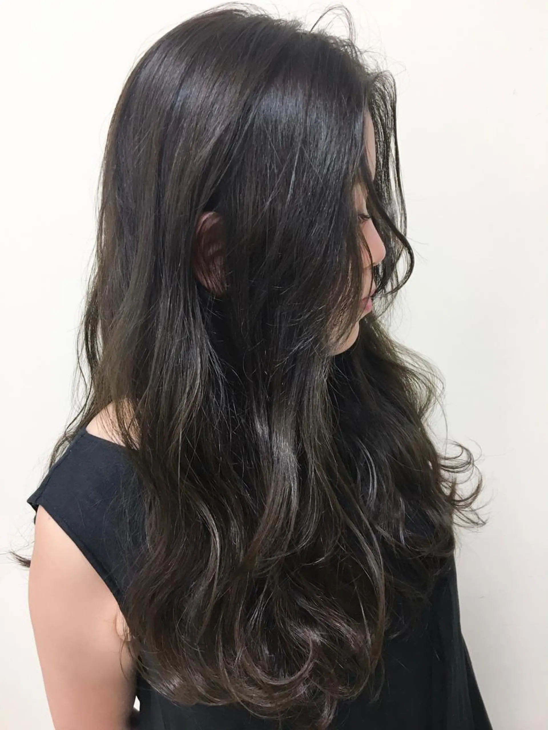 ロング カラー カット ヘアカラー トリートメント Beach 代表 KENTAのヘアスタイル