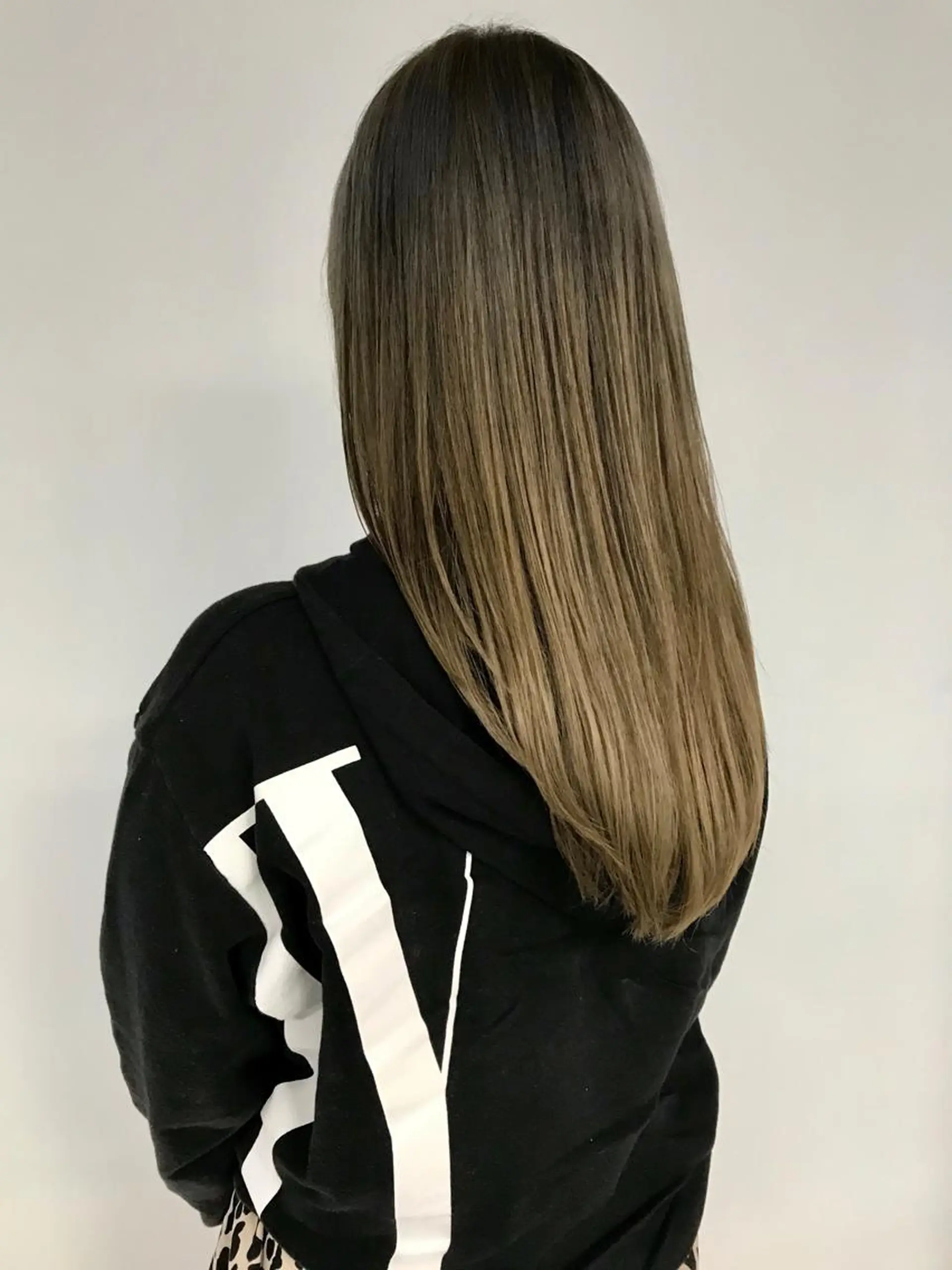 ロング カラー カット トリートメント KOOKI スティードトーキョーのヘアスタイル