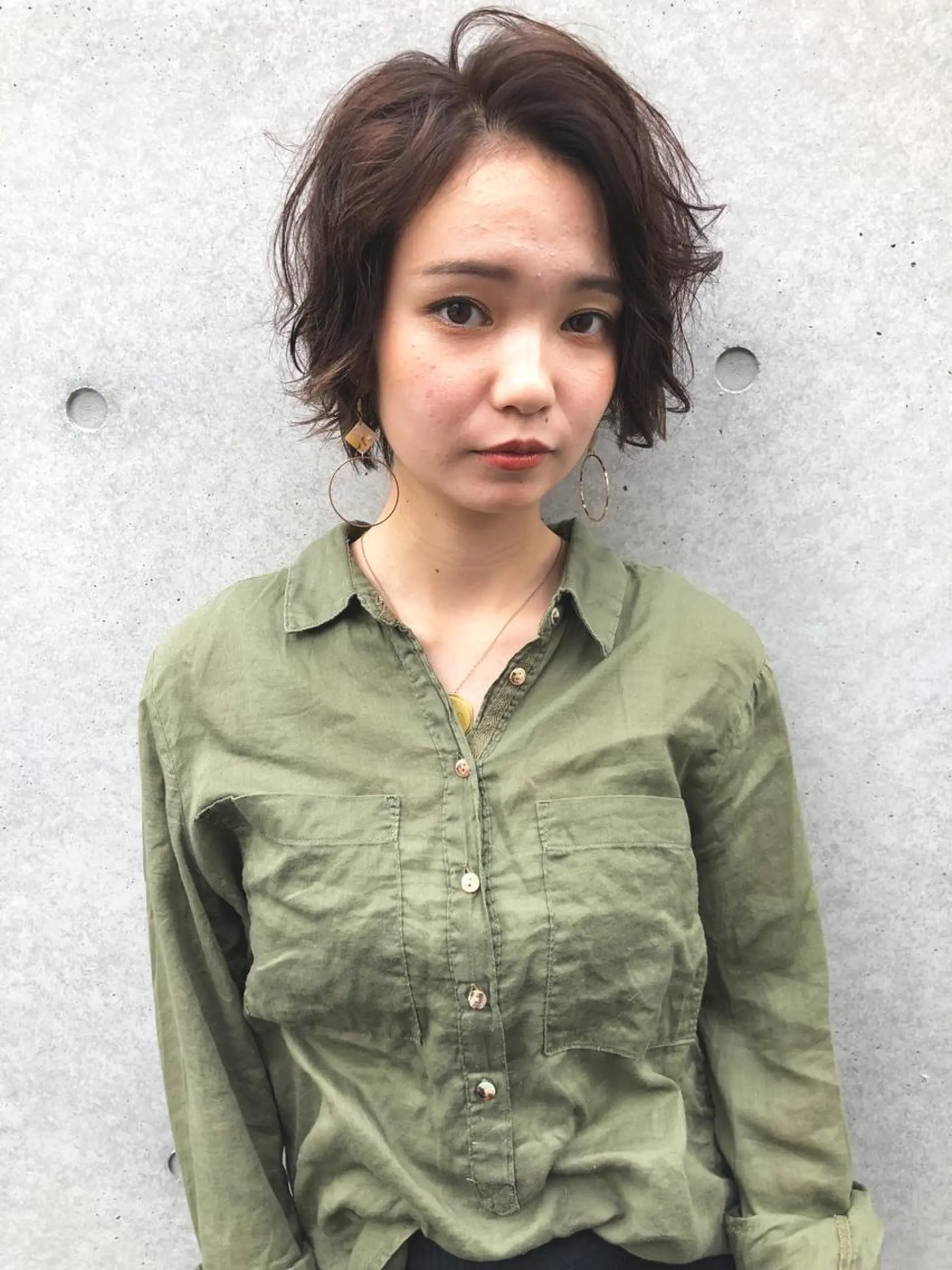 ショート カラー パーマ ハイライトカラー ハイライト ショートヘア 安達 俊亮のヘアスタイル