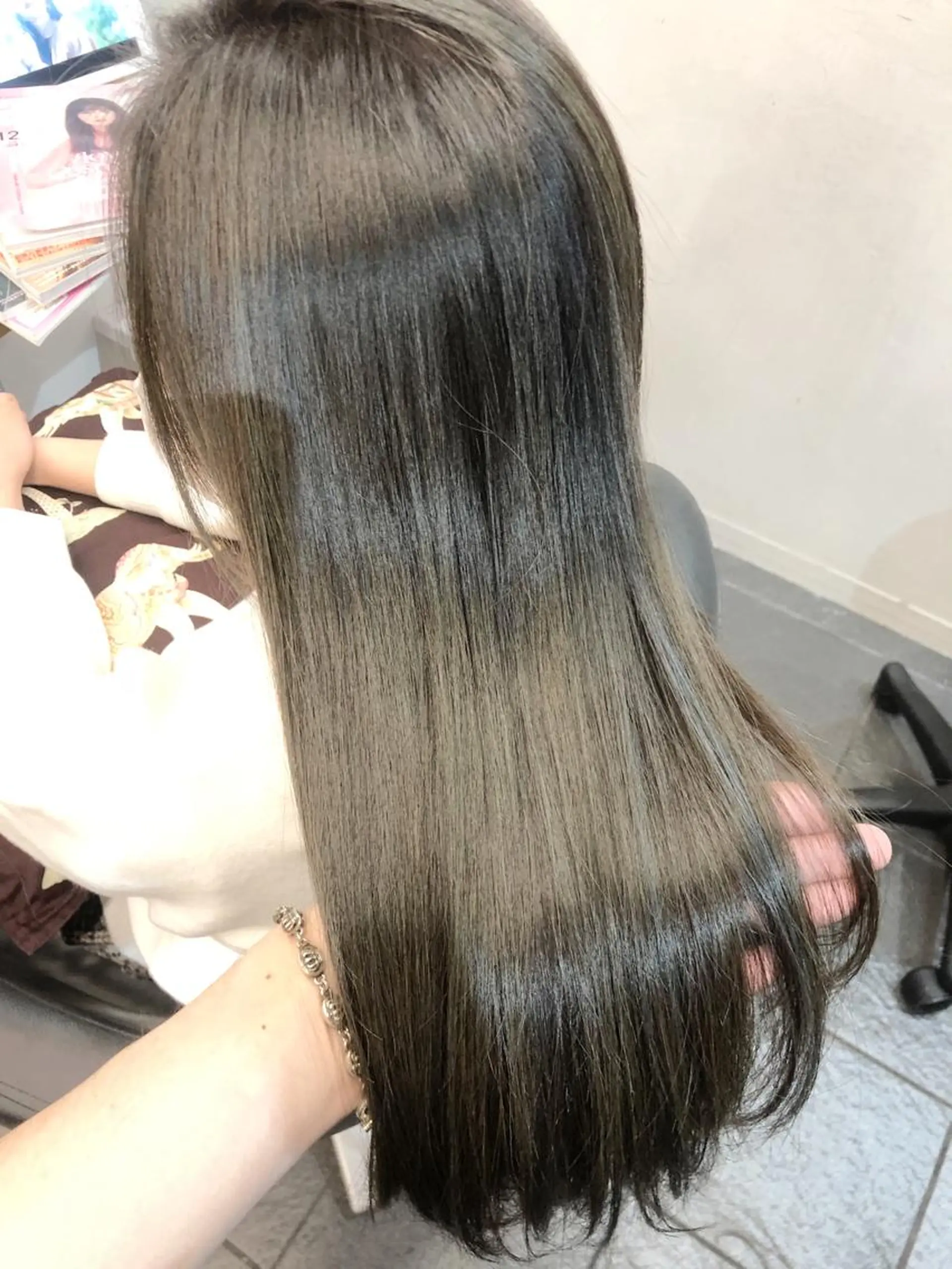 カラー アディクシーカラー カット ヘアカラー トリートメント ヘッドスパ グレージュ/髪質改善 Yamato.hのヘアスタイル