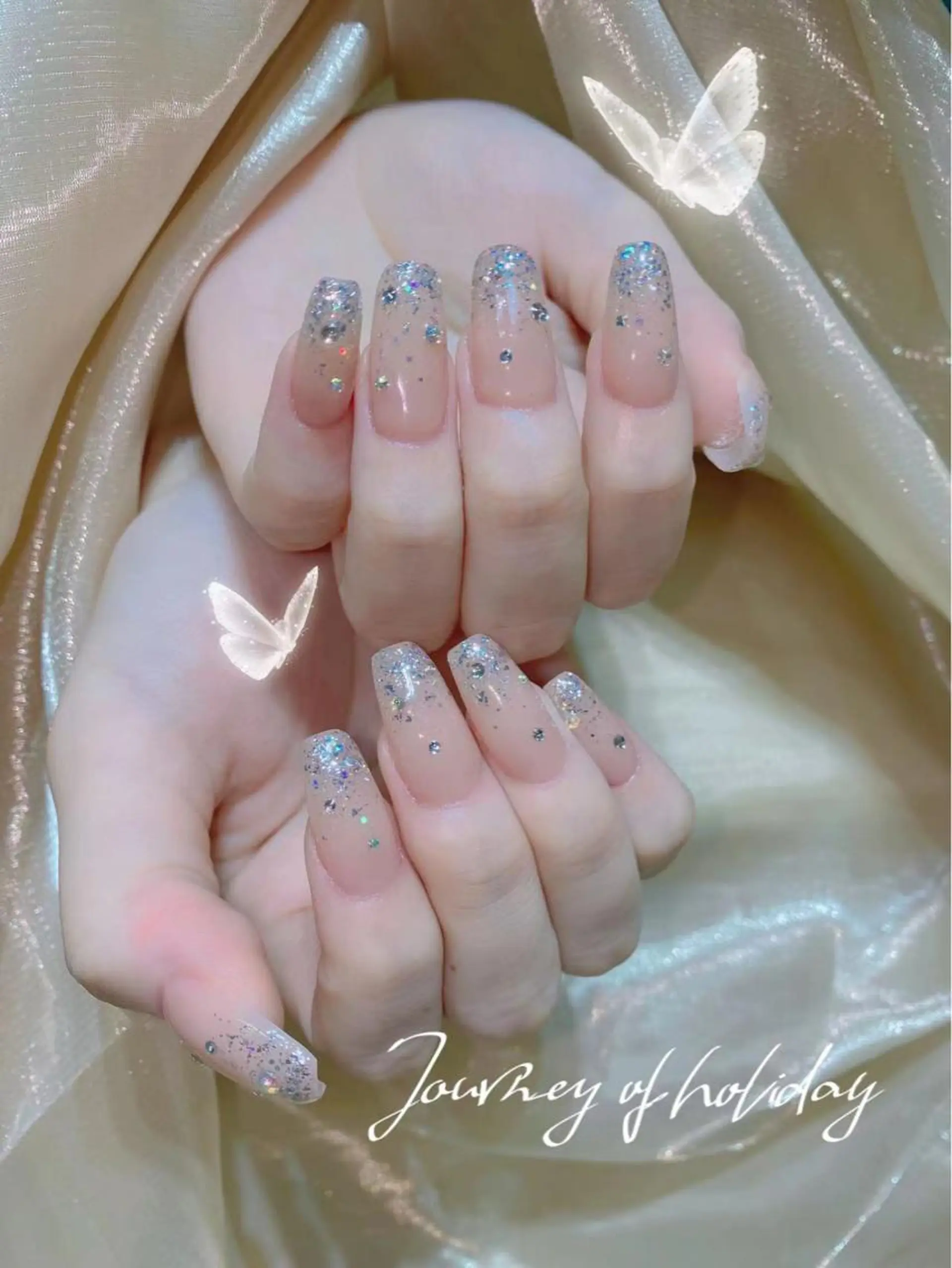 ネイル ハンドネイル Queens ciciのネイルデザイン