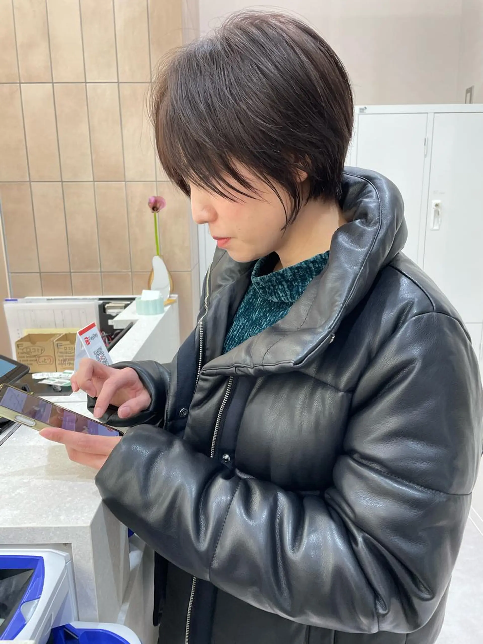 ショート カラー ショートボブ ショートレイヤー ハンサムショート 丸みショート ボブ カット ヘアカラー トリートメント ヘッドスパ 木原良 (キハラ リョウ)のヘアスタイル