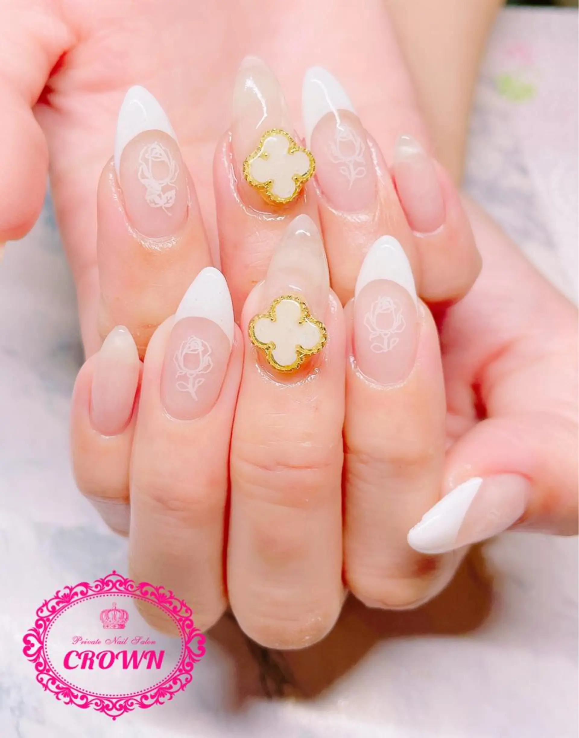 ネイル CROWN プライベートサロンのネイルデザイン