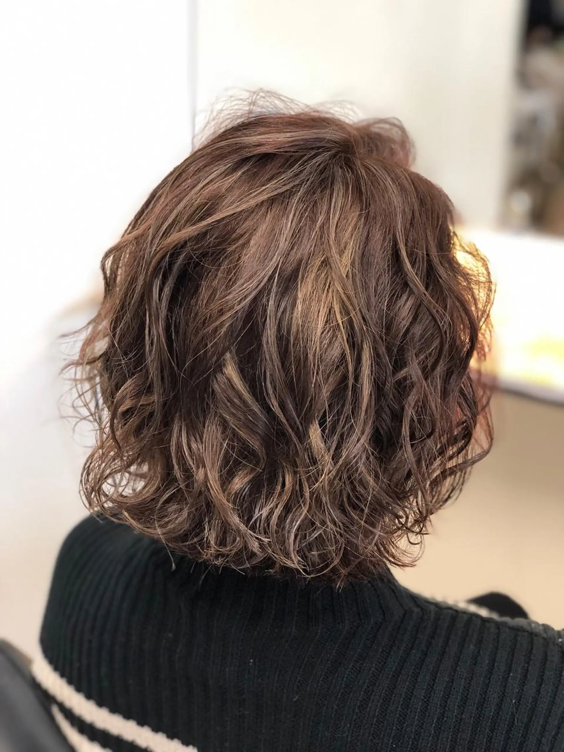 ショート カラー パーマ 髪質改善カラー🎗️ 滝沢純のヘアスタイル