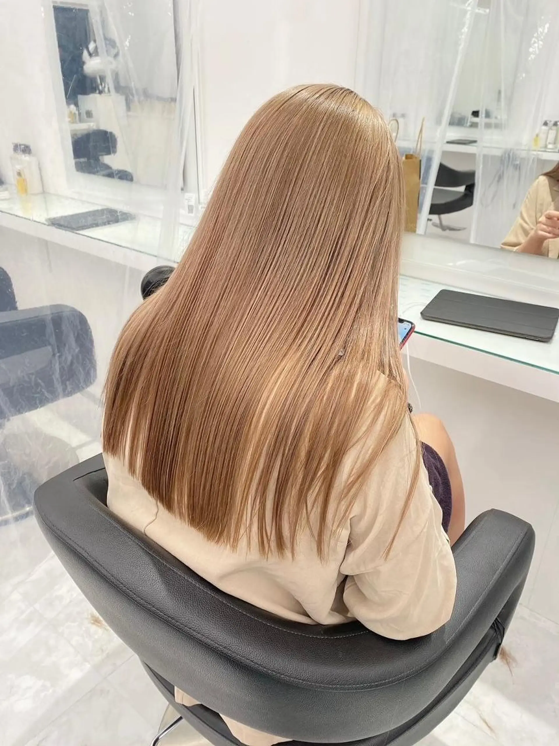 カラー *モデル募集🤍横浜 透明感カラー🫧のヘアスタイル