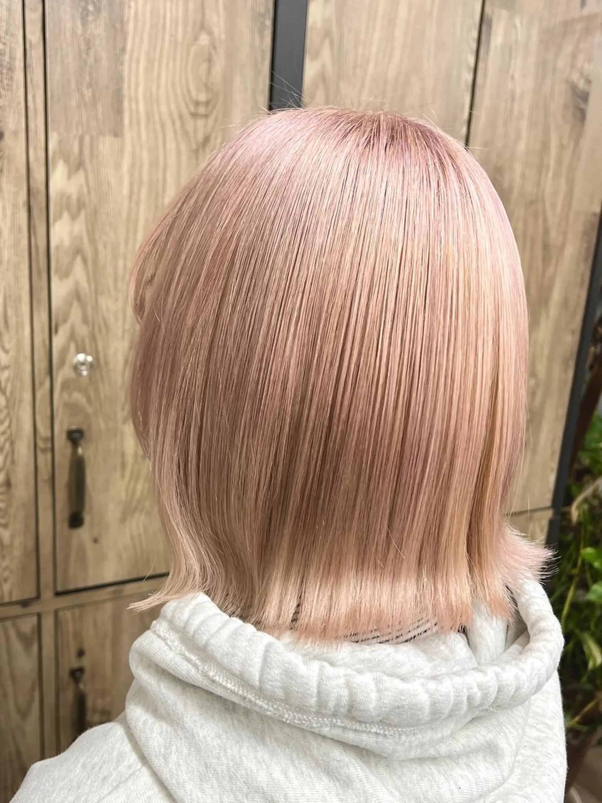 ショート カラー ブリーチ ケアブリーチ ダブルカラー ハイライトカラー インナーカラー カット ヘアカラー SALOWIN横浜suite店所属・🌷かわばた めい🌷のヘアスタイル