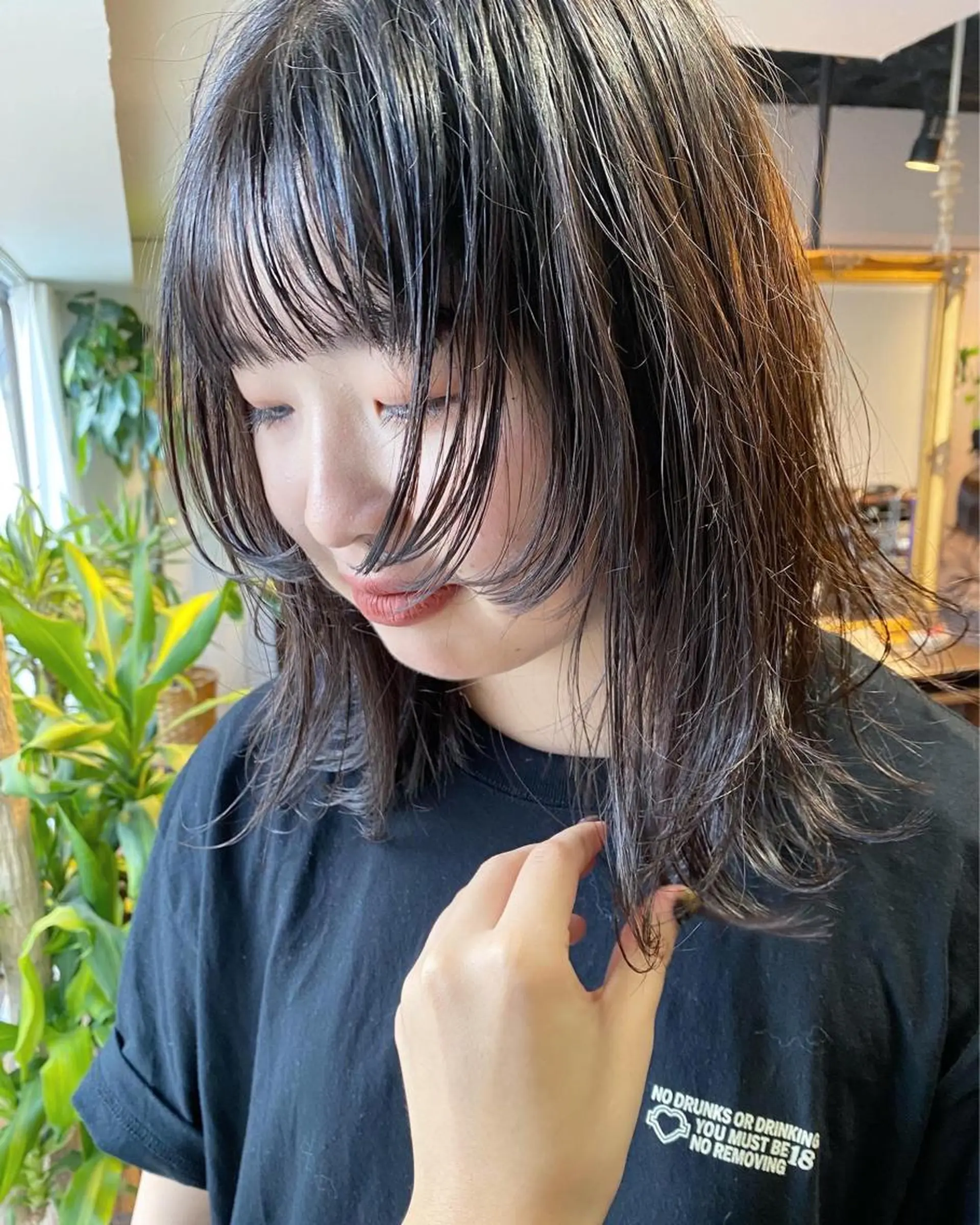 セミロング カラー ヘアアレンジ ブラウンカラー 透明感カラー 顔周りカット レイヤーカット ウルフカット カット ヘアカラー 縮毛矯正 トリートメント レイヤーカット×髪質 改善🇰🇷シオリのヘアスタイル
