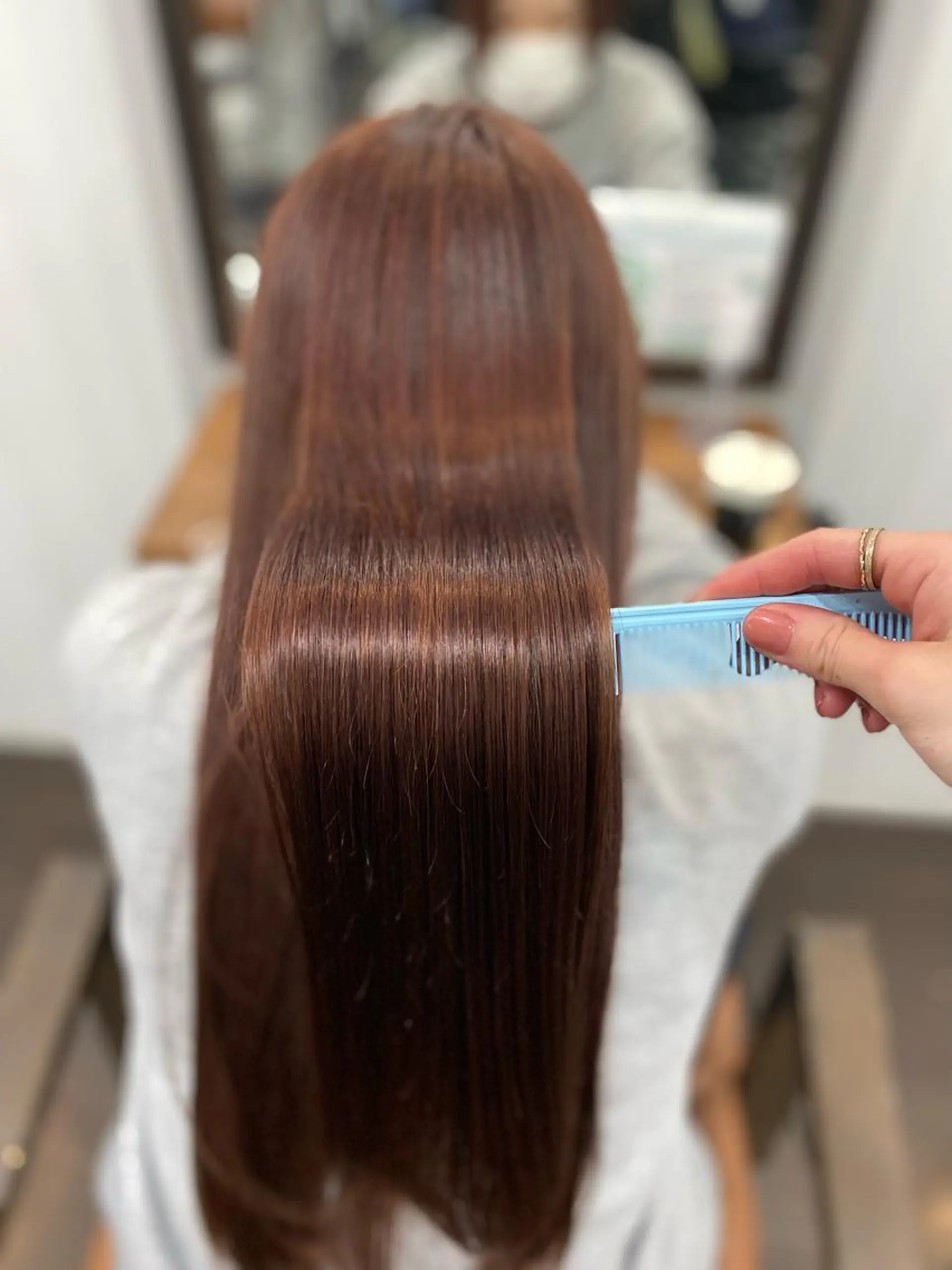 ロング ピンクブラウン 透明感カラー名駅 名駅みゆのヘアスタイル