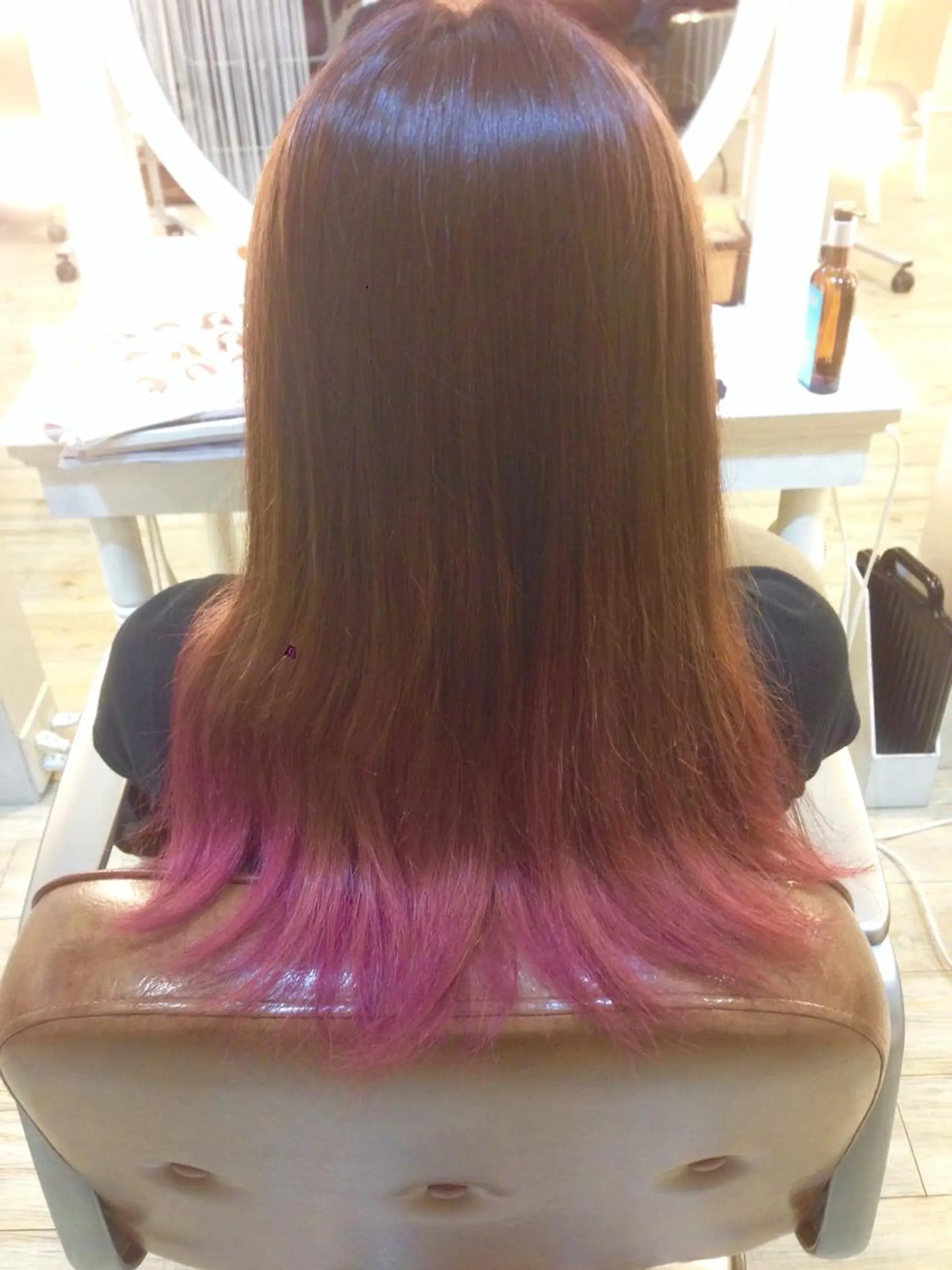 ロング カラー ブリーチ グラデーションカラー 小倉 聖也のヘアスタイル