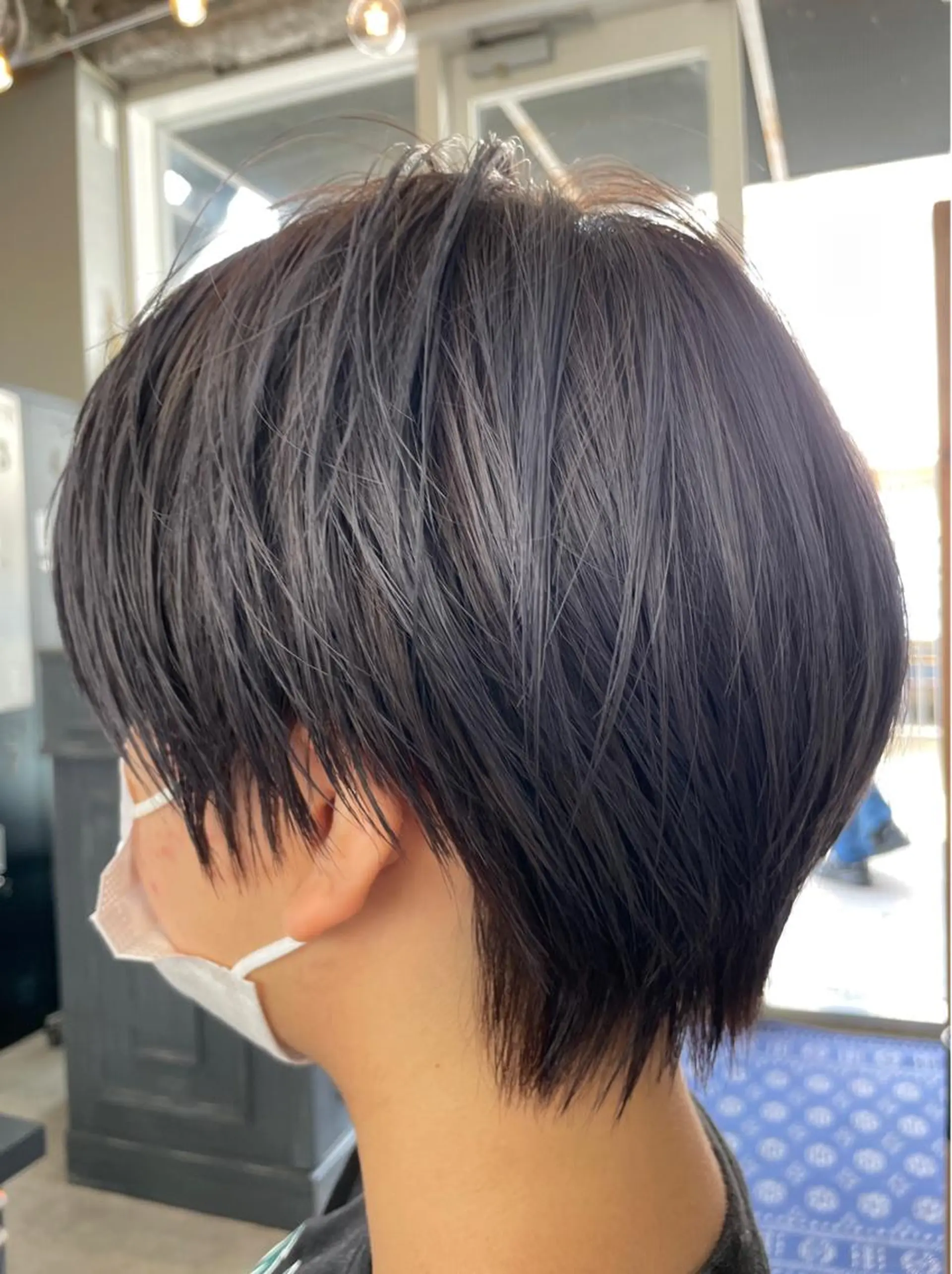 ショート カラー アッシュ ブリーチ ラベンダーカラー ラベンダーアッシュ 顔周りカット カット ヘアカラー ブリーチなし透明感 タケザワミキのヘアスタイル