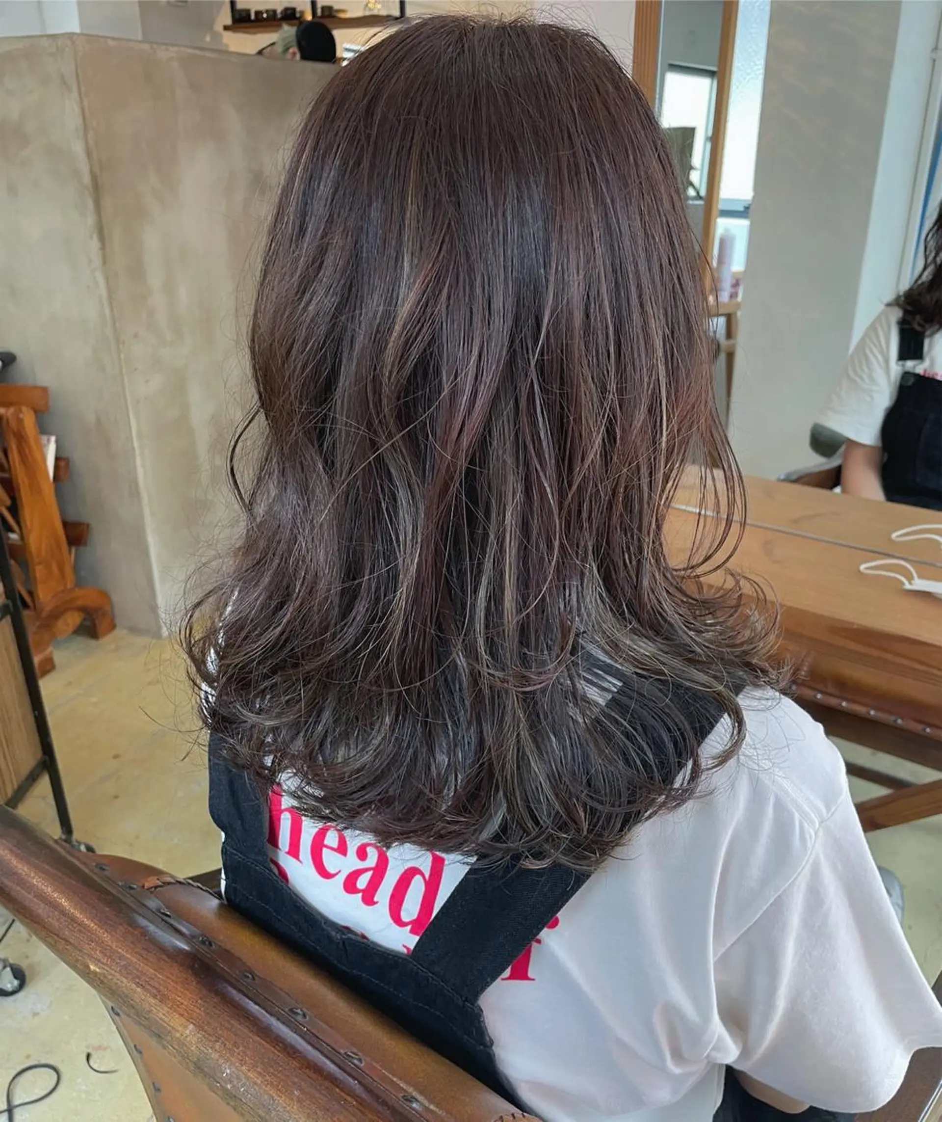 ロング ハイライト レイヤーカット enne /YUI🥣のヘアスタイル