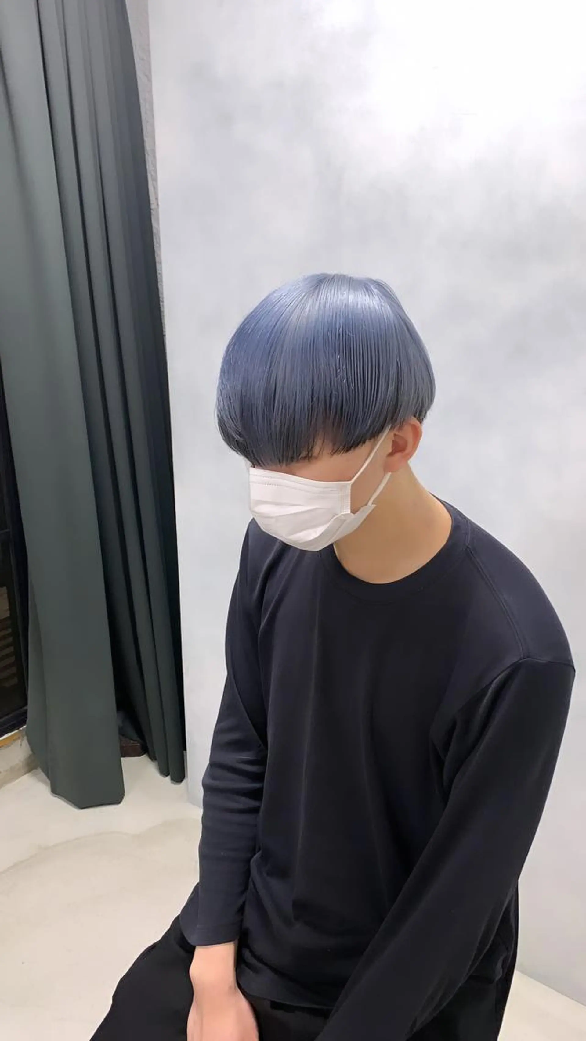 ショート 派手髪支持率No1 Eisukeのヘアスタイル