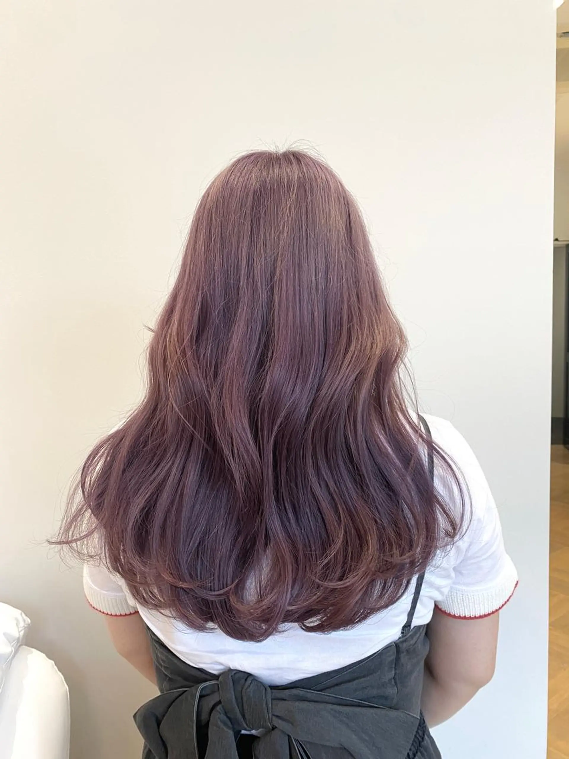 ロング カラー ブリーチ ラベンダーカラー 和歌山韓国ヘア🌙 MOEのヘアスタイル