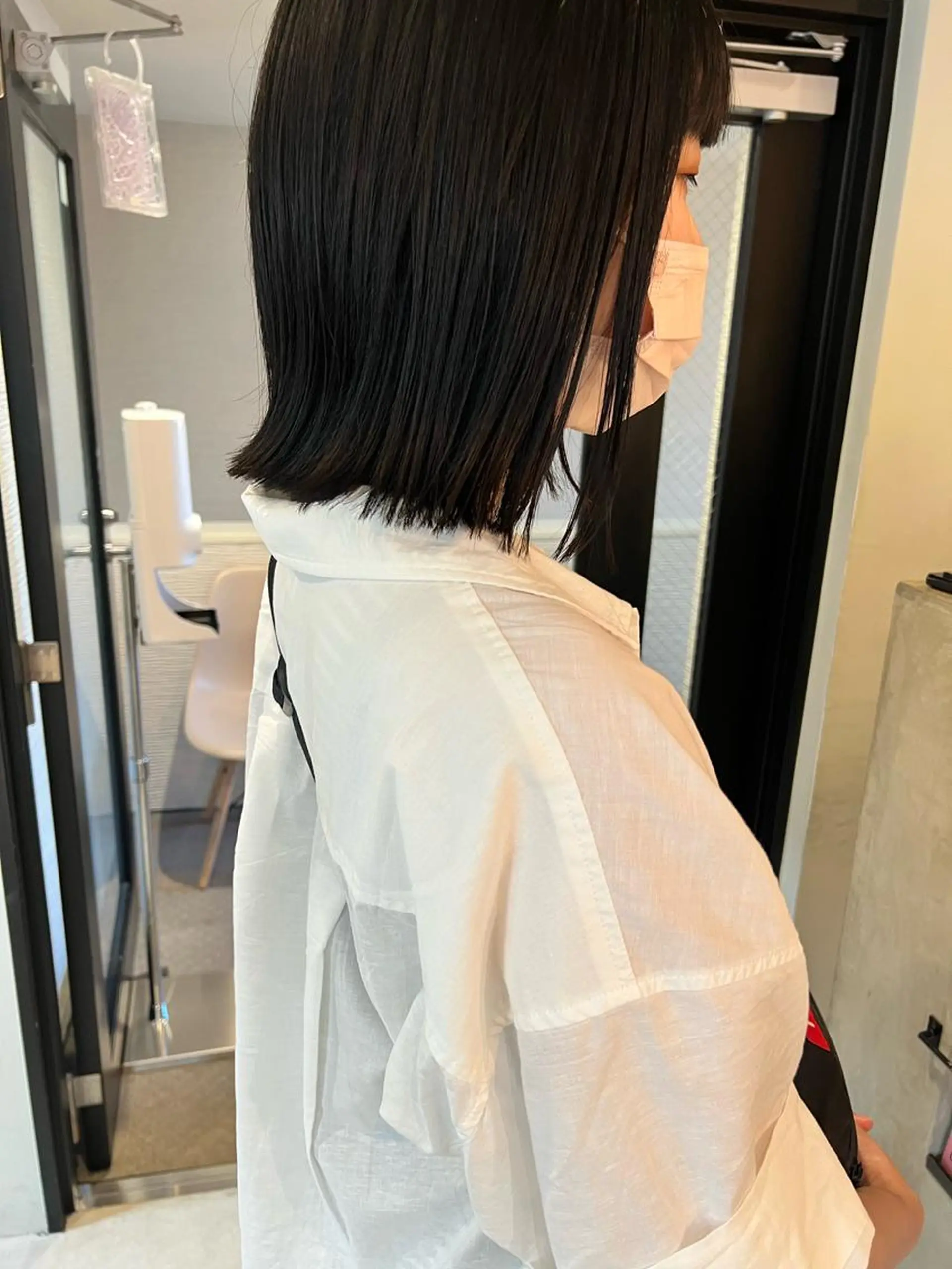 ミディアム カット ヘアカラー 縮毛矯正 ミディアムパーマ /癖毛パーマのヘアスタイル