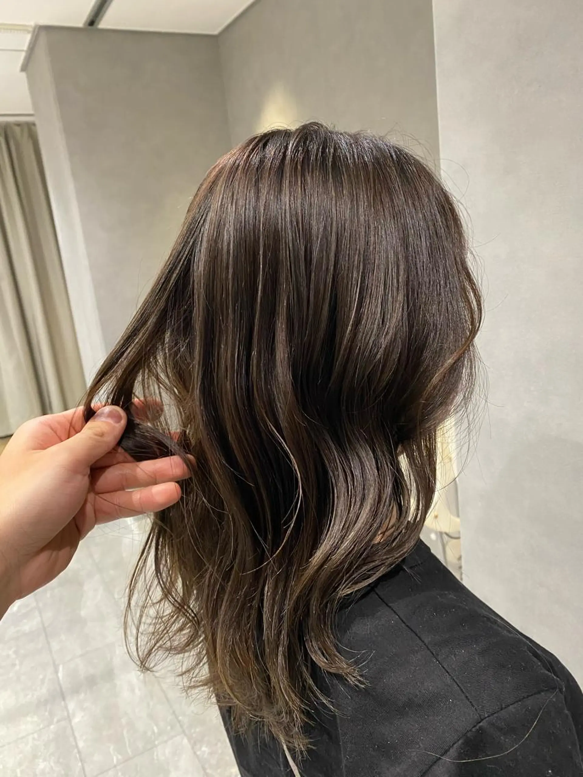 ミディアム ハイライト ヘアカラー トリートメント ✨髪質改善特化✨ Grand Linkのヘアスタイル