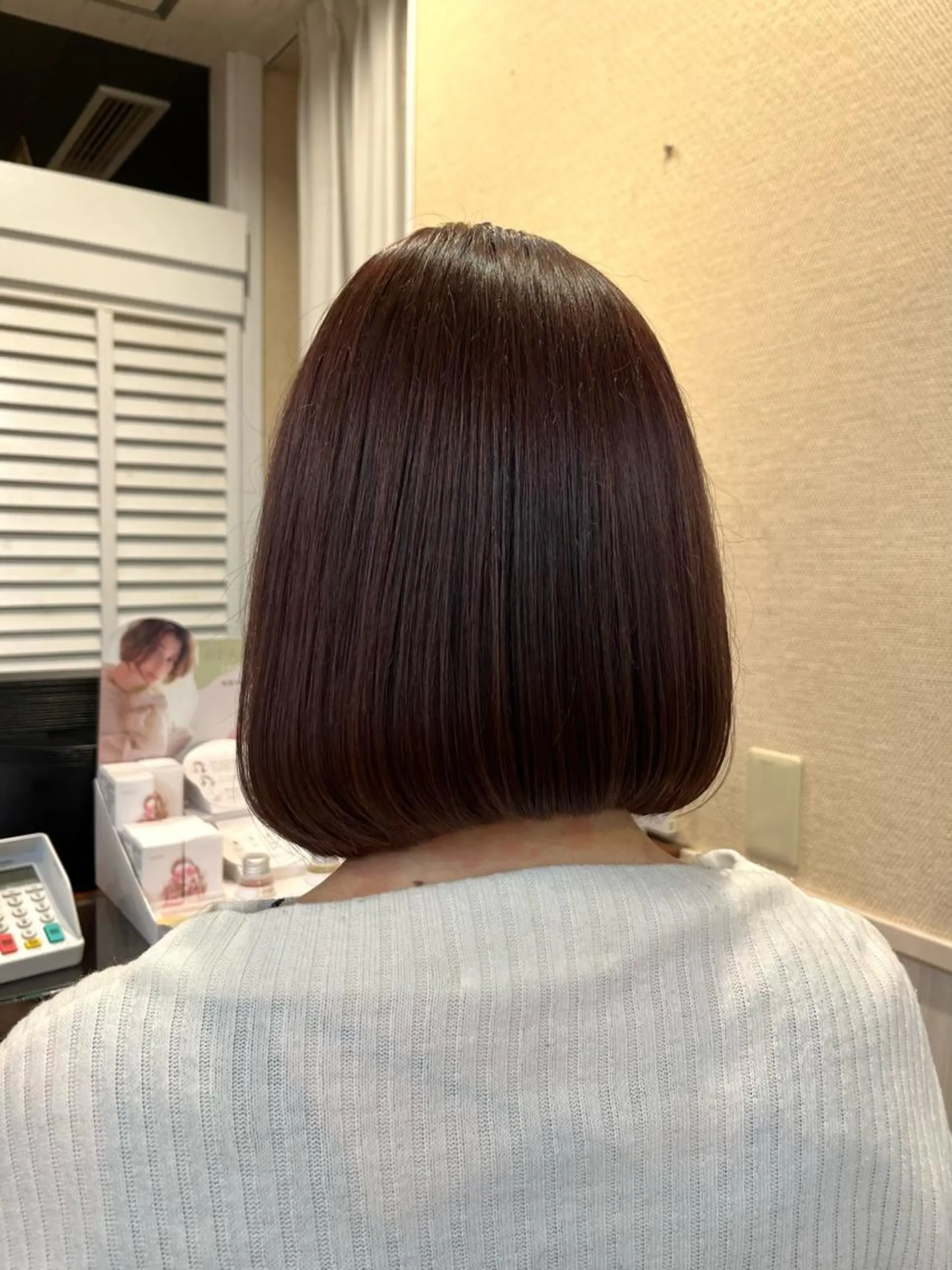 ショート カラー ブラウンカラー ピンクカラー ピンクブラウン ボブ カット ヘアカラー yuri🌼 NUMBER 天王寺のヘアスタイル