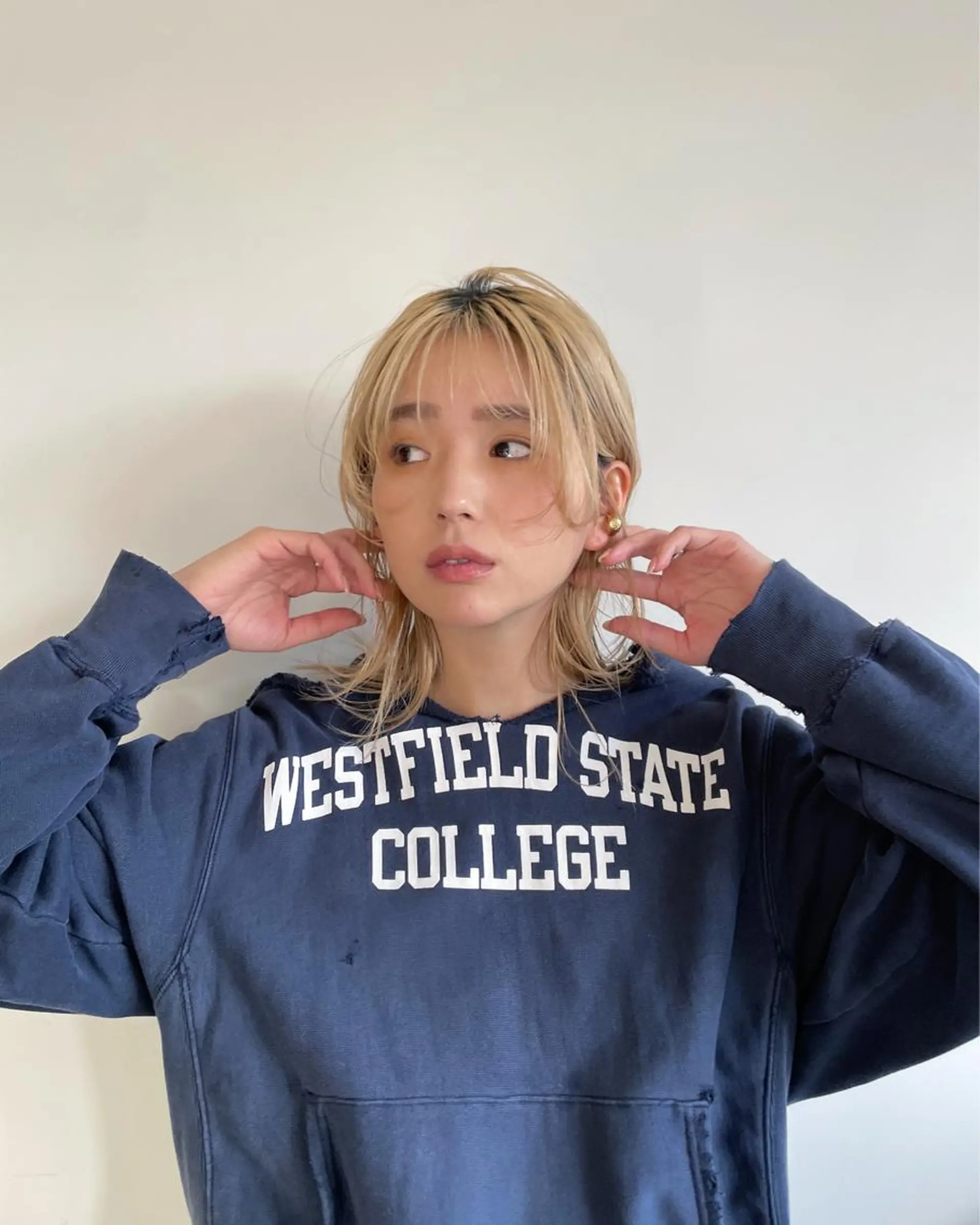 カラー ハイトーンカラー 透明感カラー/顔周り レイヤー/髪質改善のヘアスタイル