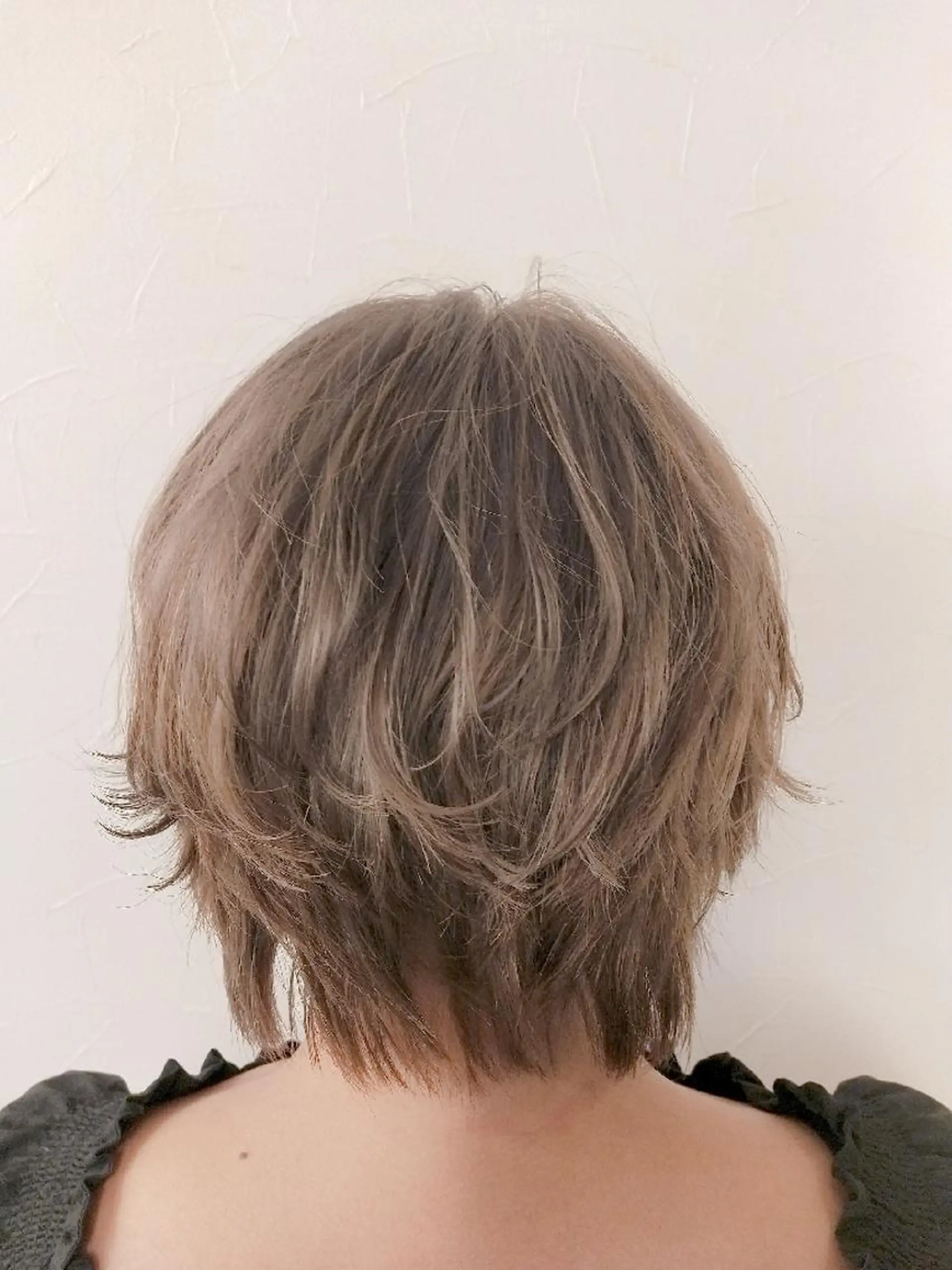 ショート カラー アクアカラー バレイヤージュ ベージュカラー ブリーチ ダブルカラー デザインカラー 髪質改善Lilithのその他イメージ