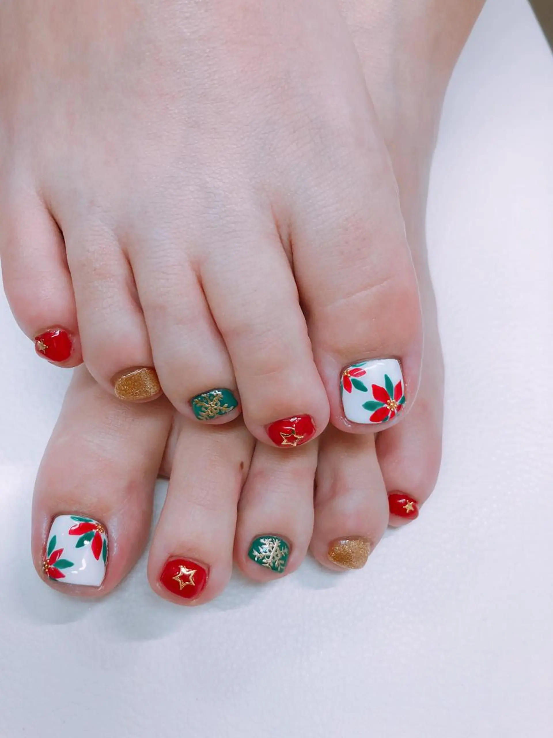 ネイル フットネイル Fielia momoのネイルデザイン