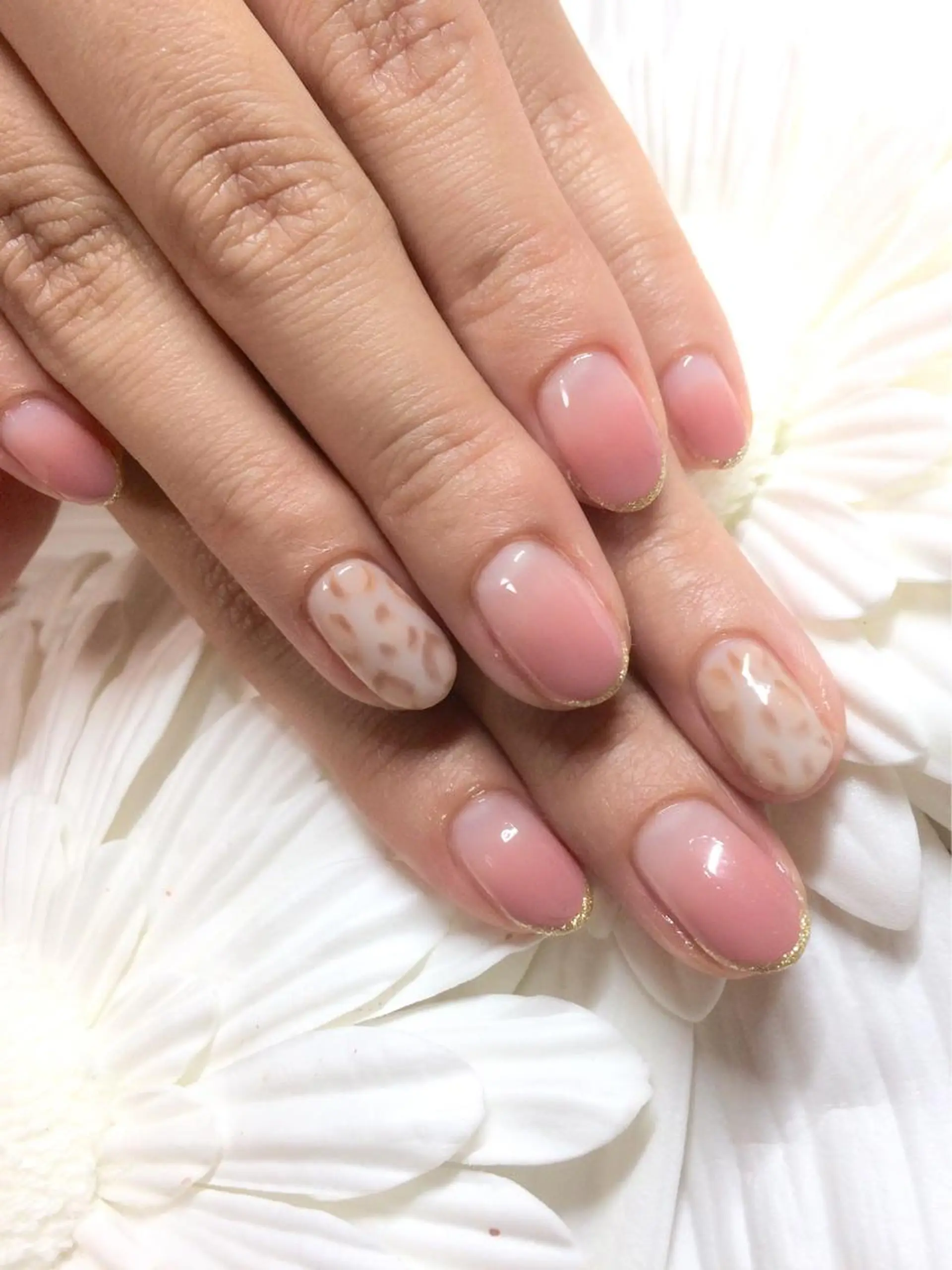 ネイル ラメ(グリッター) ハンドネイル Nailsalon E's cafeのネイルデザイン