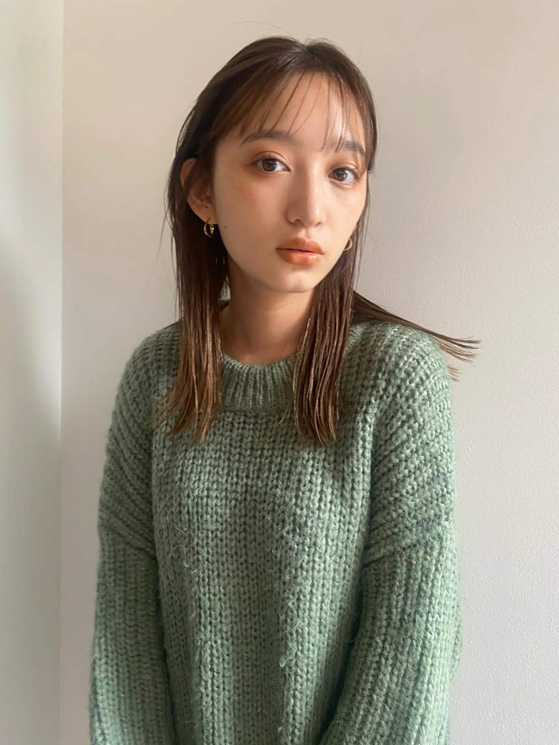 ミディアム カラー Tomoka🐶🌟 似合わせカット✂︎のヘアスタイル