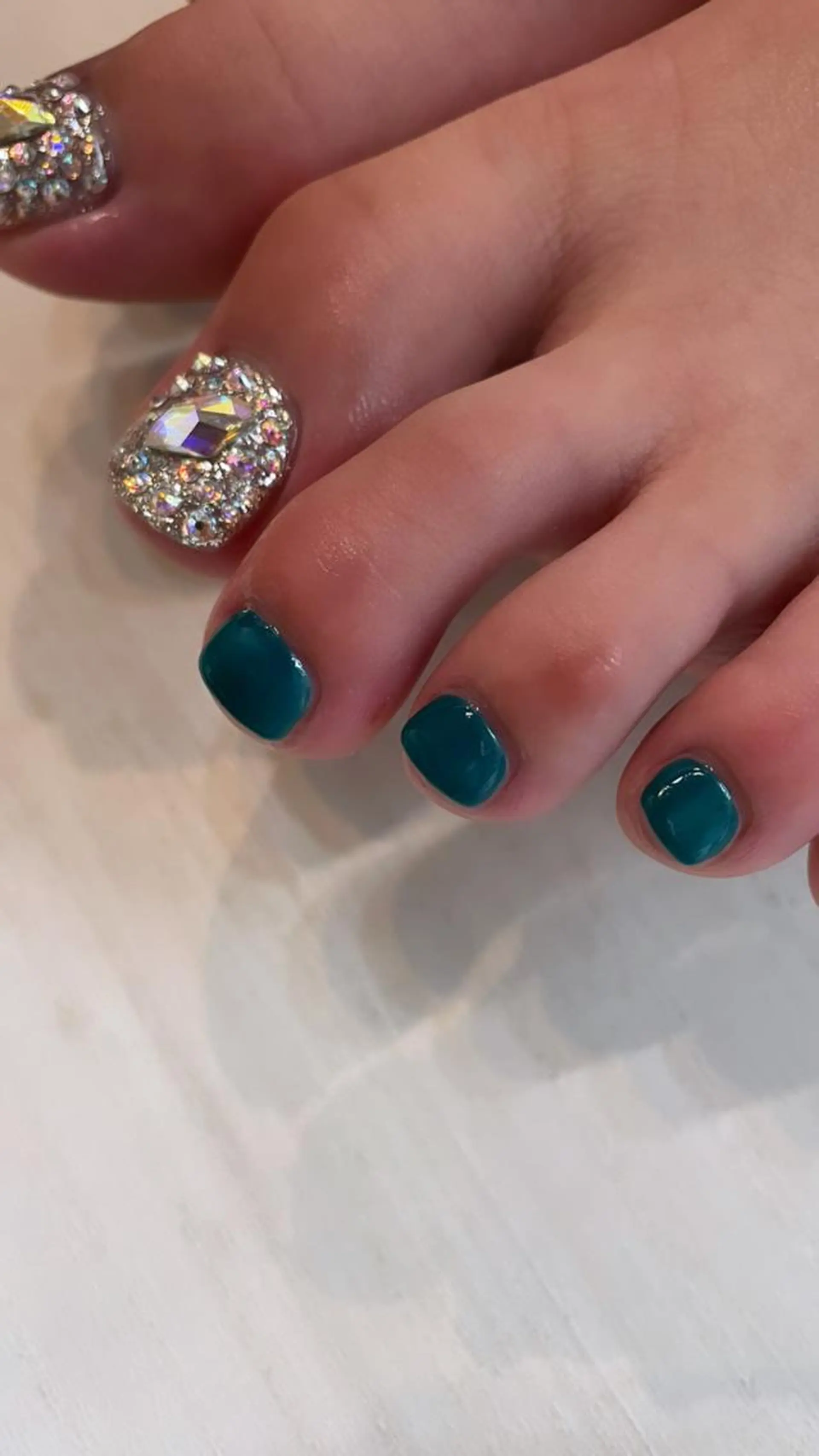 ネイル オーロラネイル フットネイル spell nailのネイルデザイン