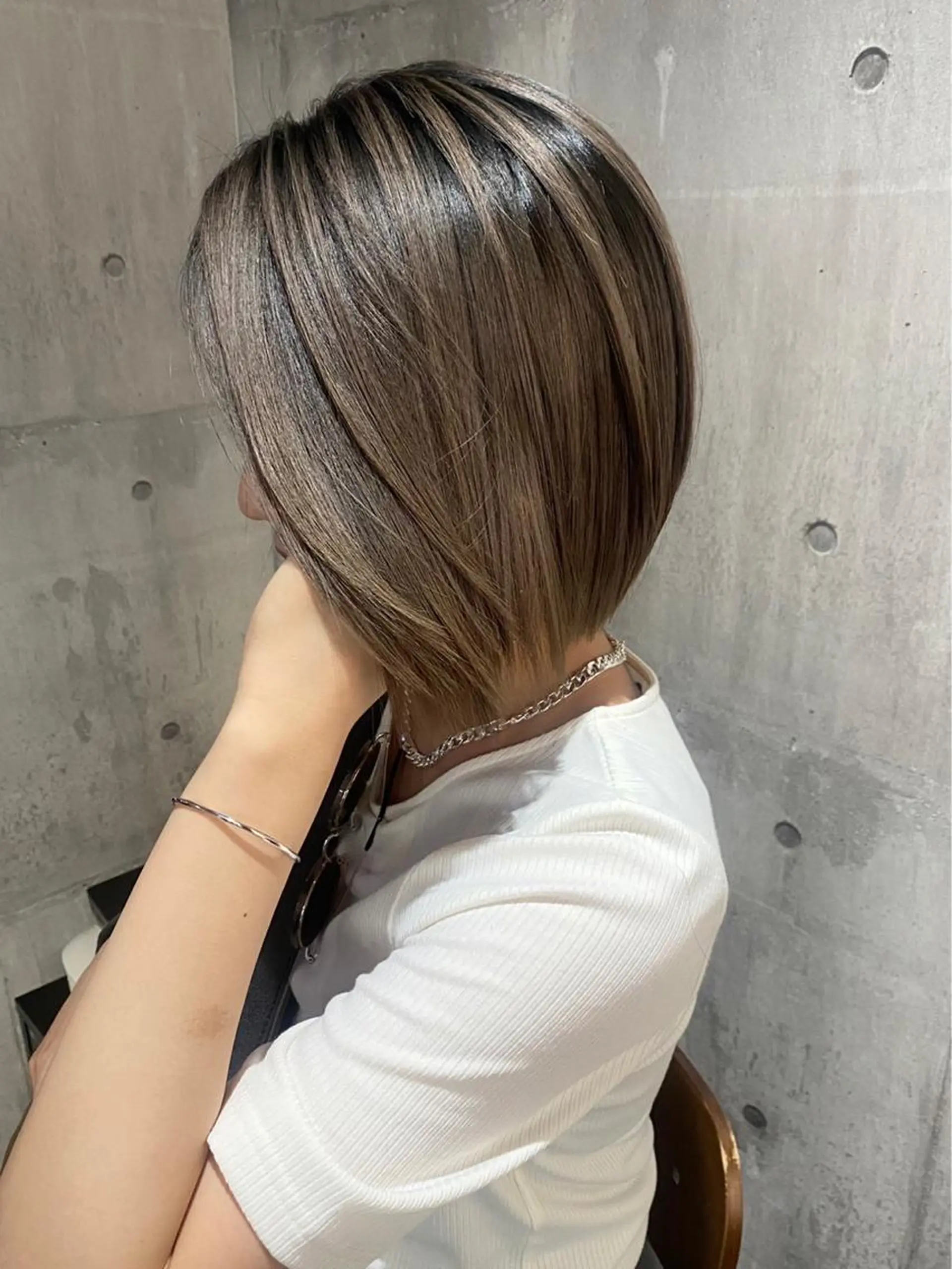 ショート レイヤーカット特化 💜SARIのヘアスタイル