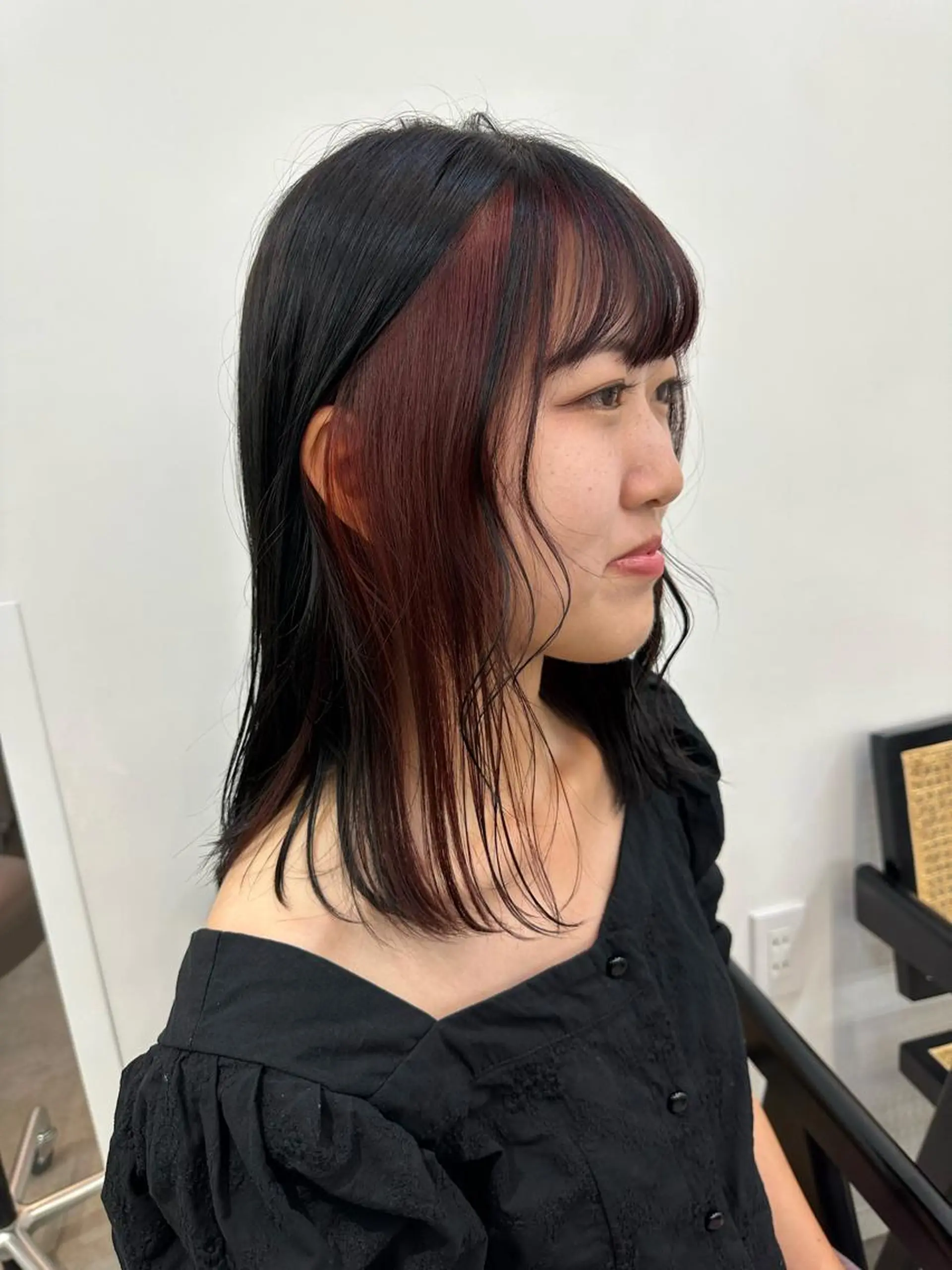 ミディアム カラー レッドカラー さとう あやかのヘアスタイル