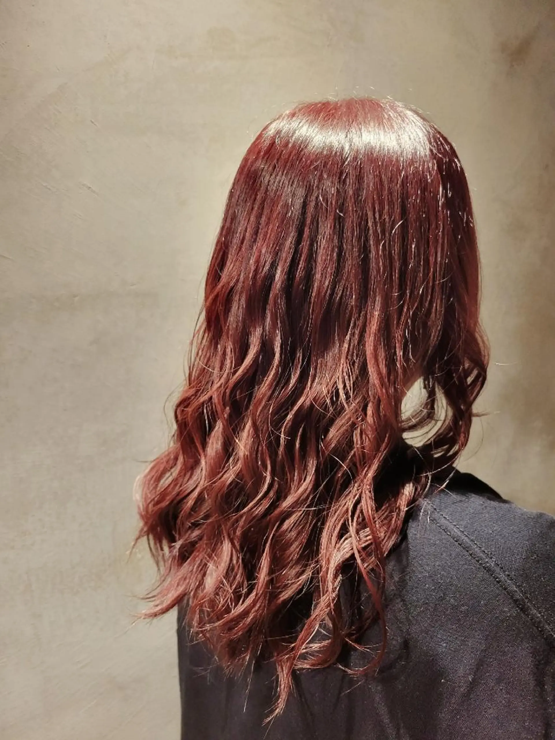 ロング カラー ピンクカラー 山口 そらのヘアスタイル