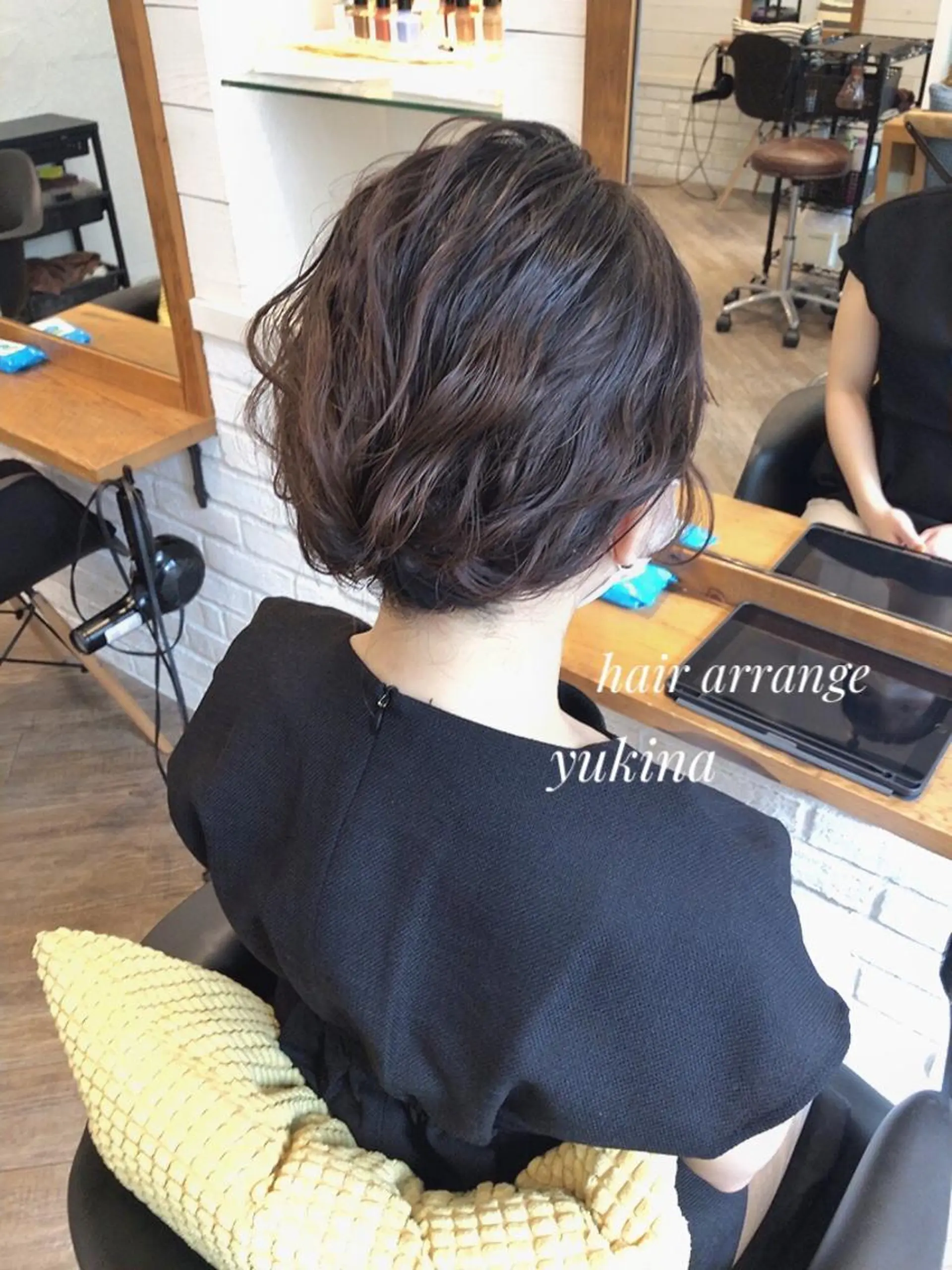 ショート お団子ヘア ヘアセット ✨透明感ケアカラー✨ 長野ゆきなのヘアスタイル