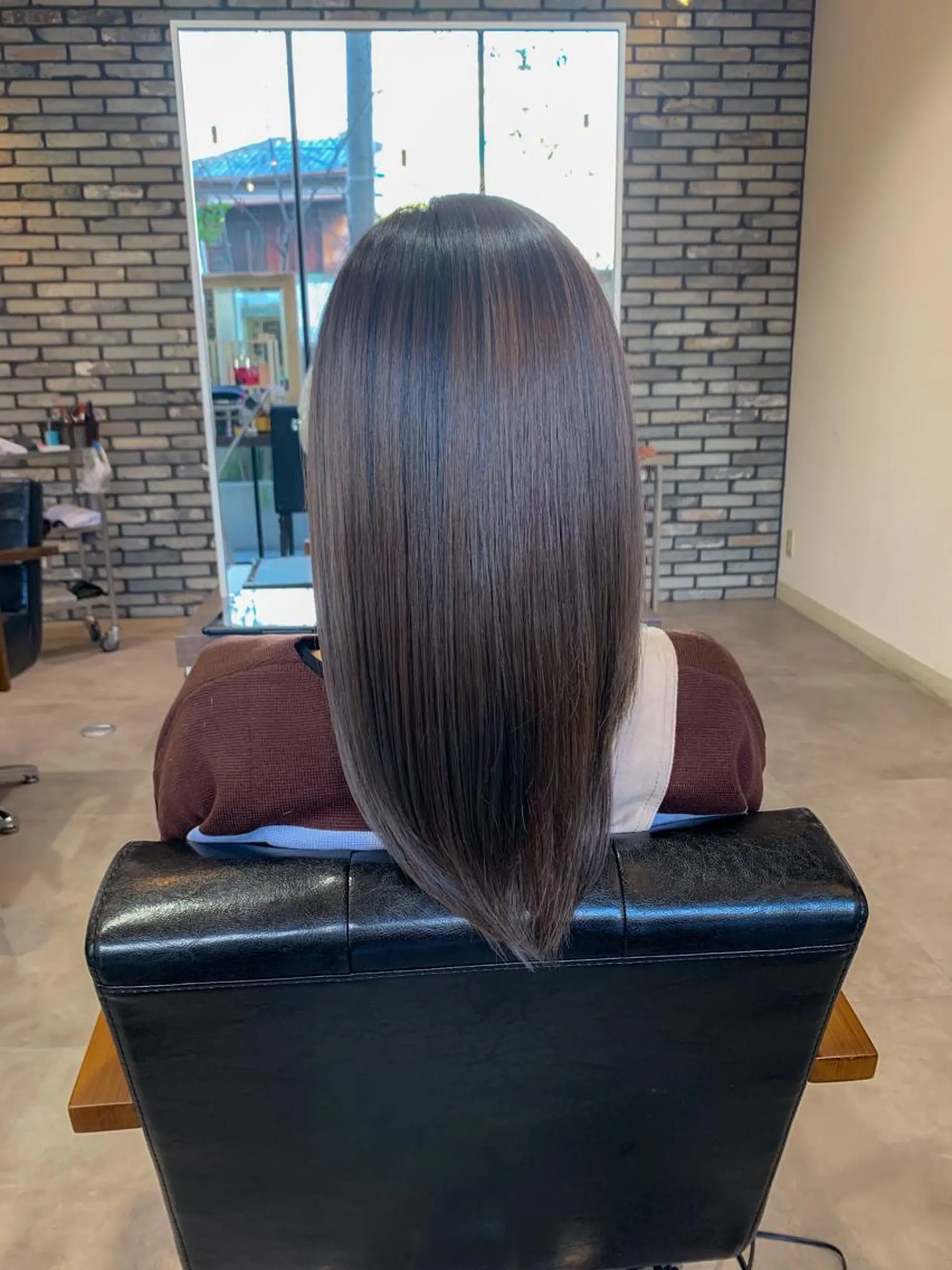 セミロング ハイライト 髪質改善 韓国風ヘア 縮毛矯正 トリートメント カット 縮毛矯正 トリートメント 地毛風ストレート/ 髪質改善/榎本流行のヘアスタイル