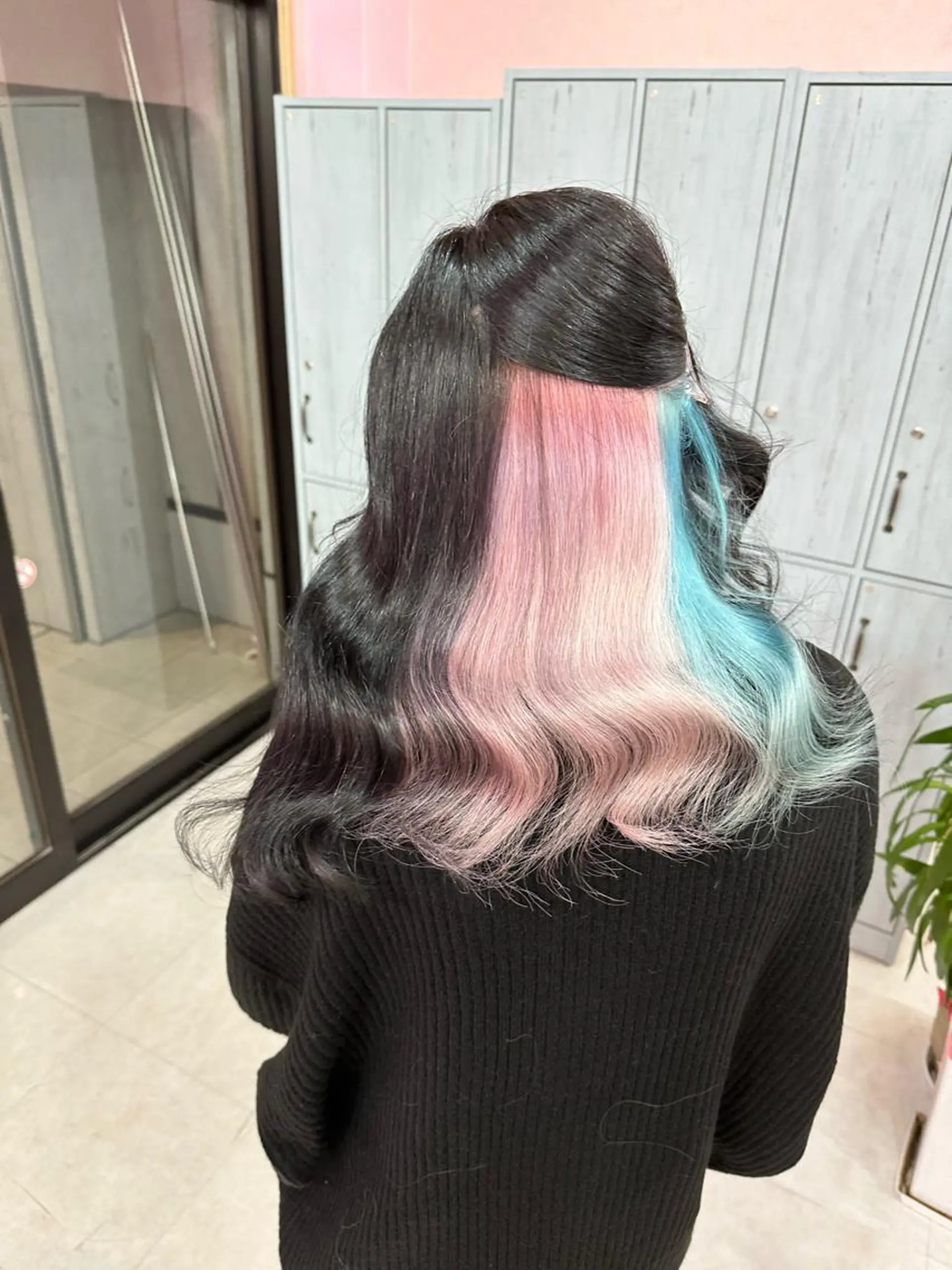 ロング カラー ブリーチ✖️レイヤー MANATO🎨🌈のヘアスタイル