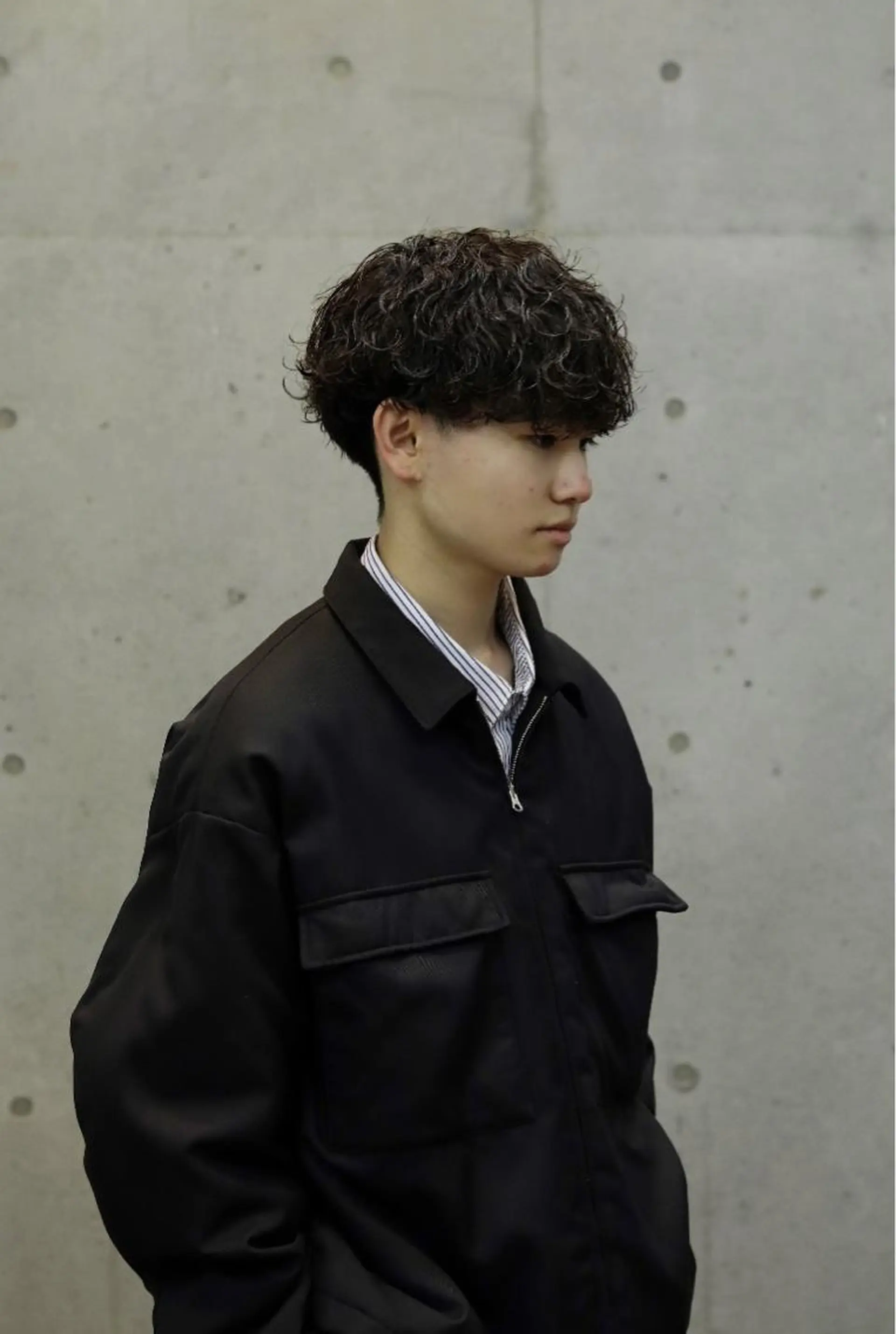 ミディアム パーマ メンズ ミディアムパーマ メンズパーマ ツイストスパイラルパーマ 波巻きパーマ スパイラルパーマ 🌀パーマ特化 美容師🌀/しゅんのヘアスタイル