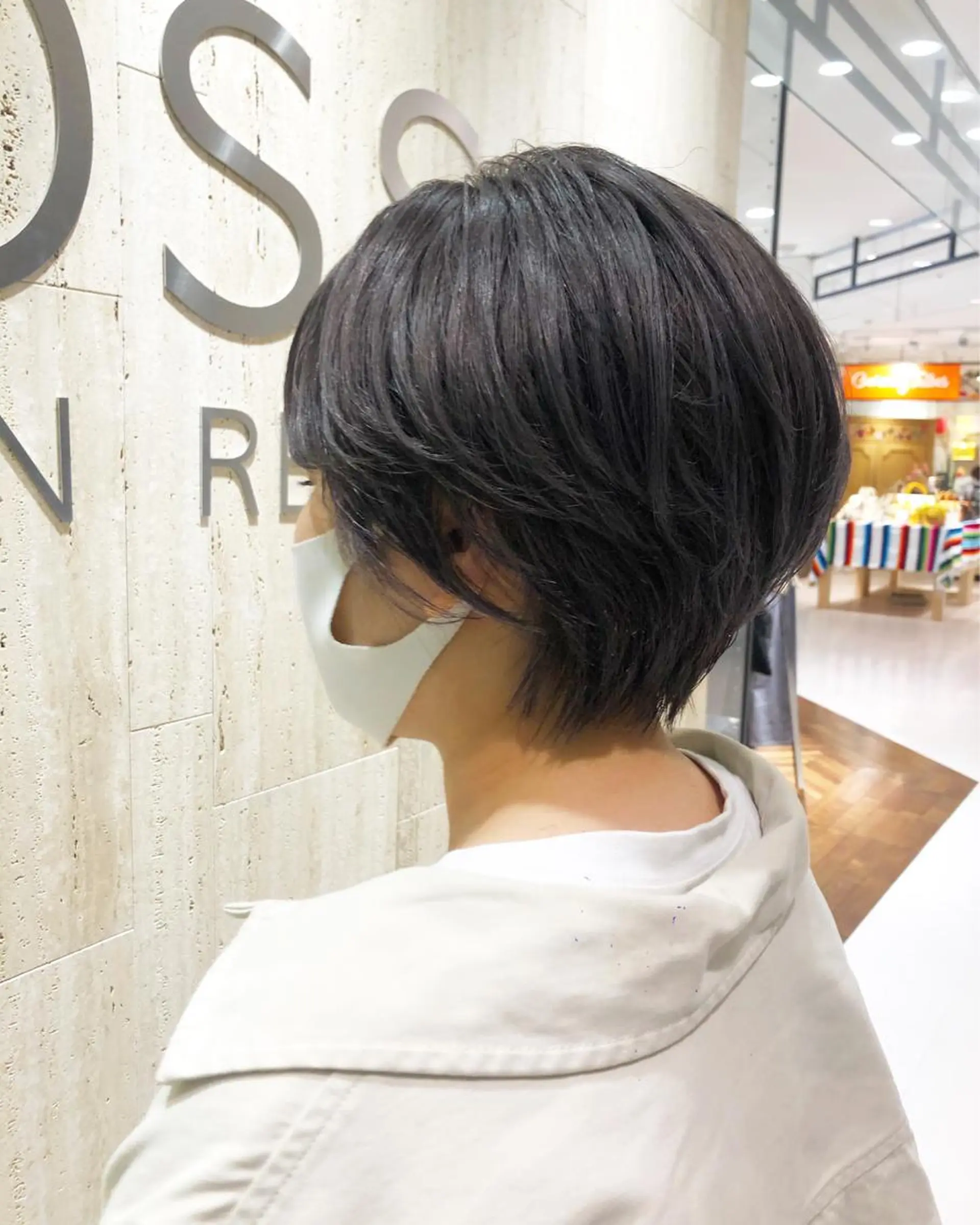 ショート カラー カット ヘアカラー トリートメント 高橋 芽衣のヘアスタイル