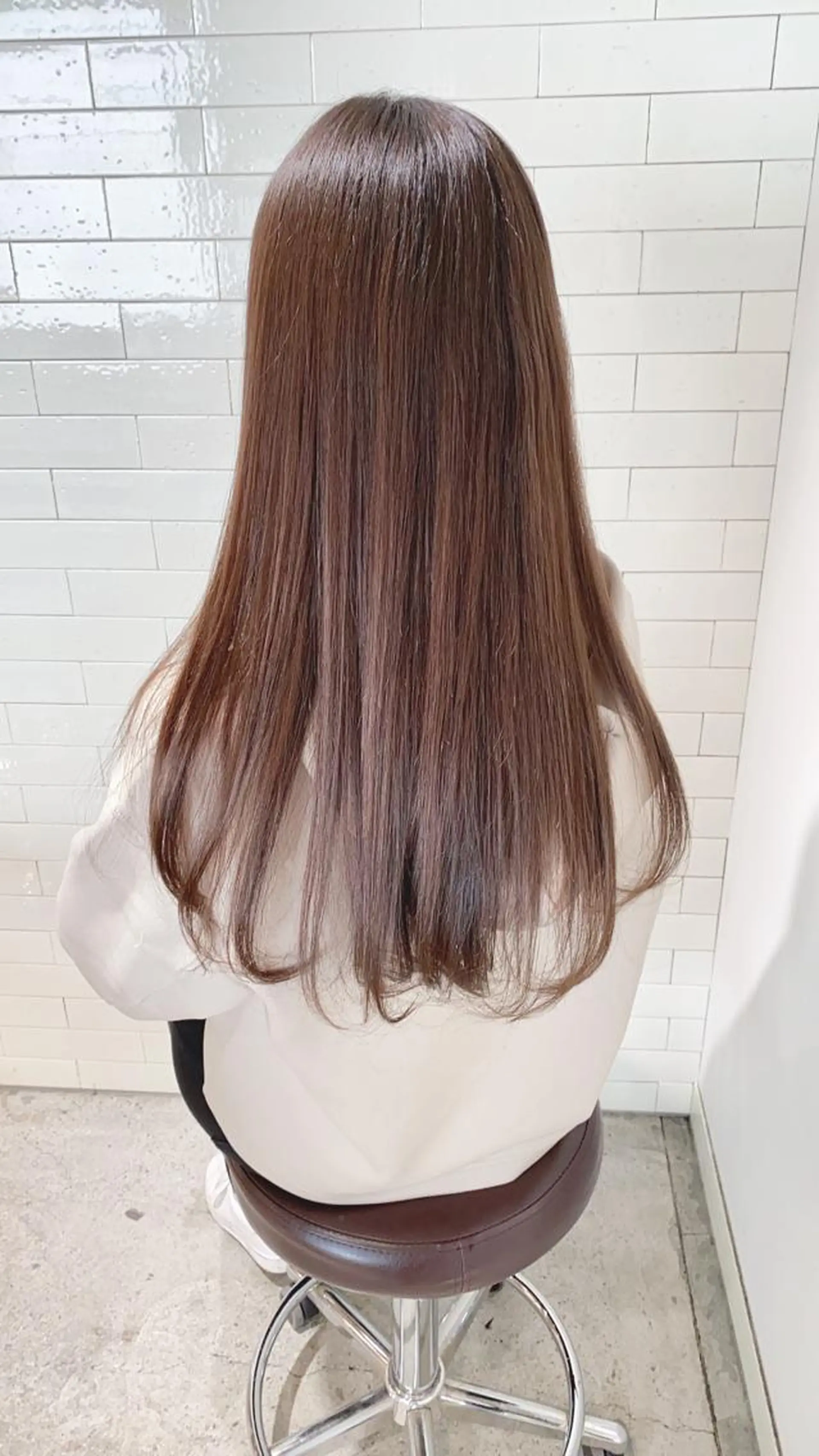 セミロング ショートボブ ボブ ハイライト 外ハネヘア メンズツイスパ ショートフクヤマシンのヘアスタイル