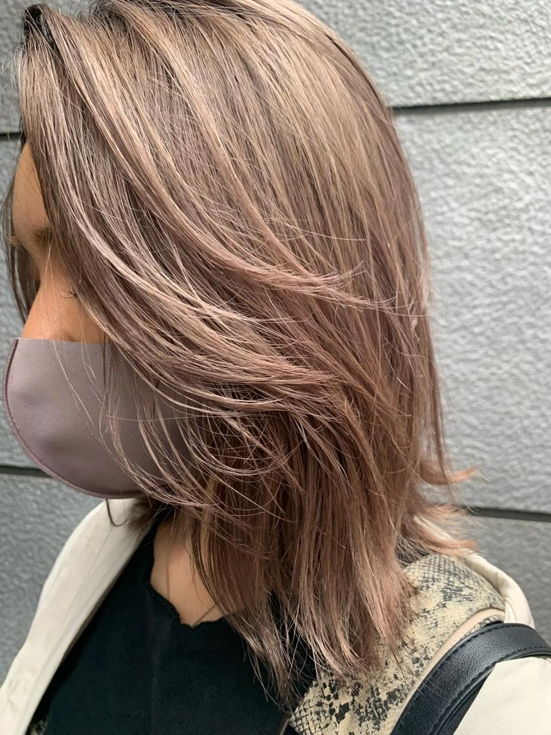 ロング レイヤー専門家 ダブルカラー修のヘアスタイル