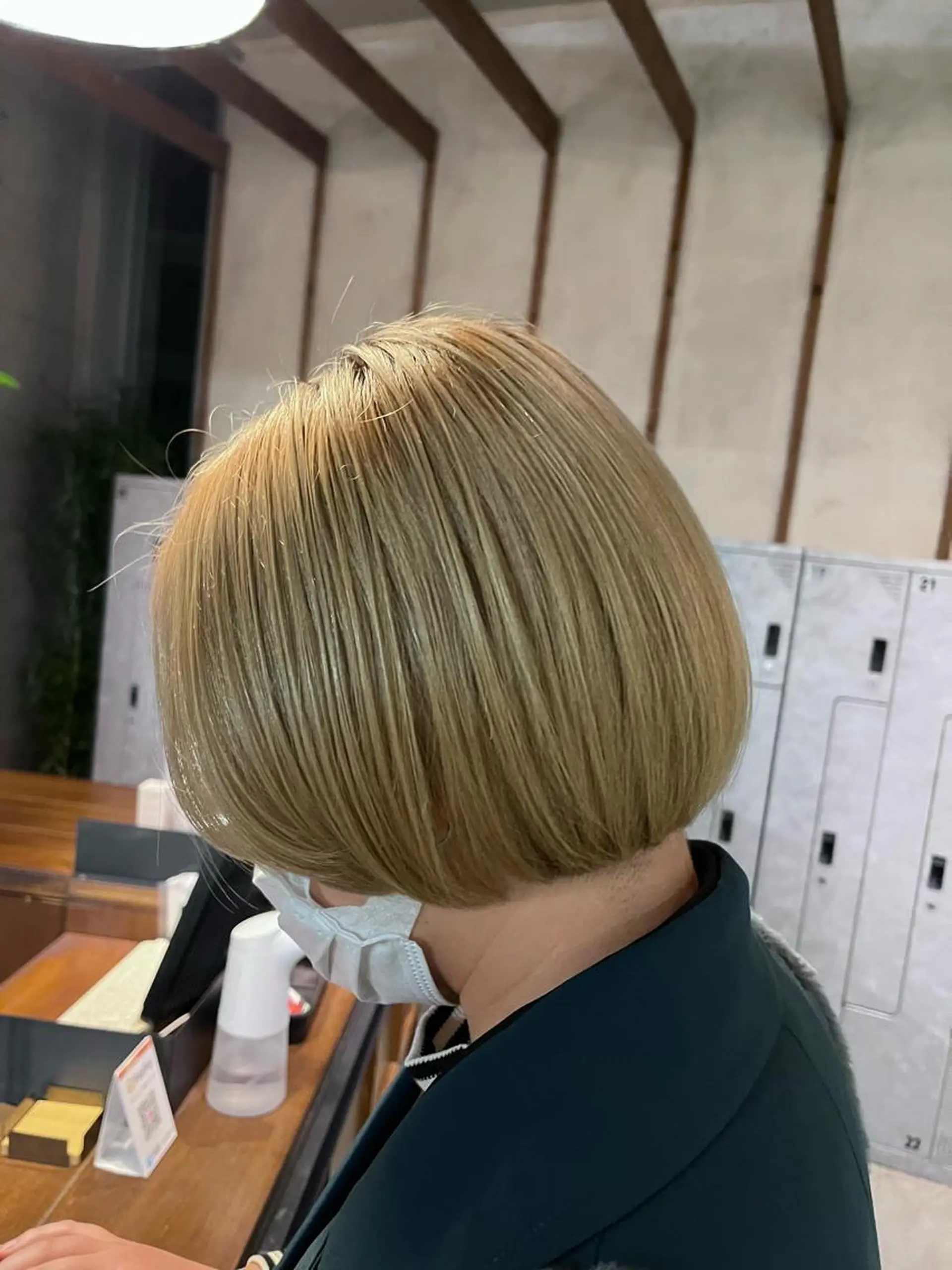 ショート カラー ショートボブ ハイトーンカラー ボブ ショートヘア ハイトーンカラー/ 田中和磨のヘアスタイル