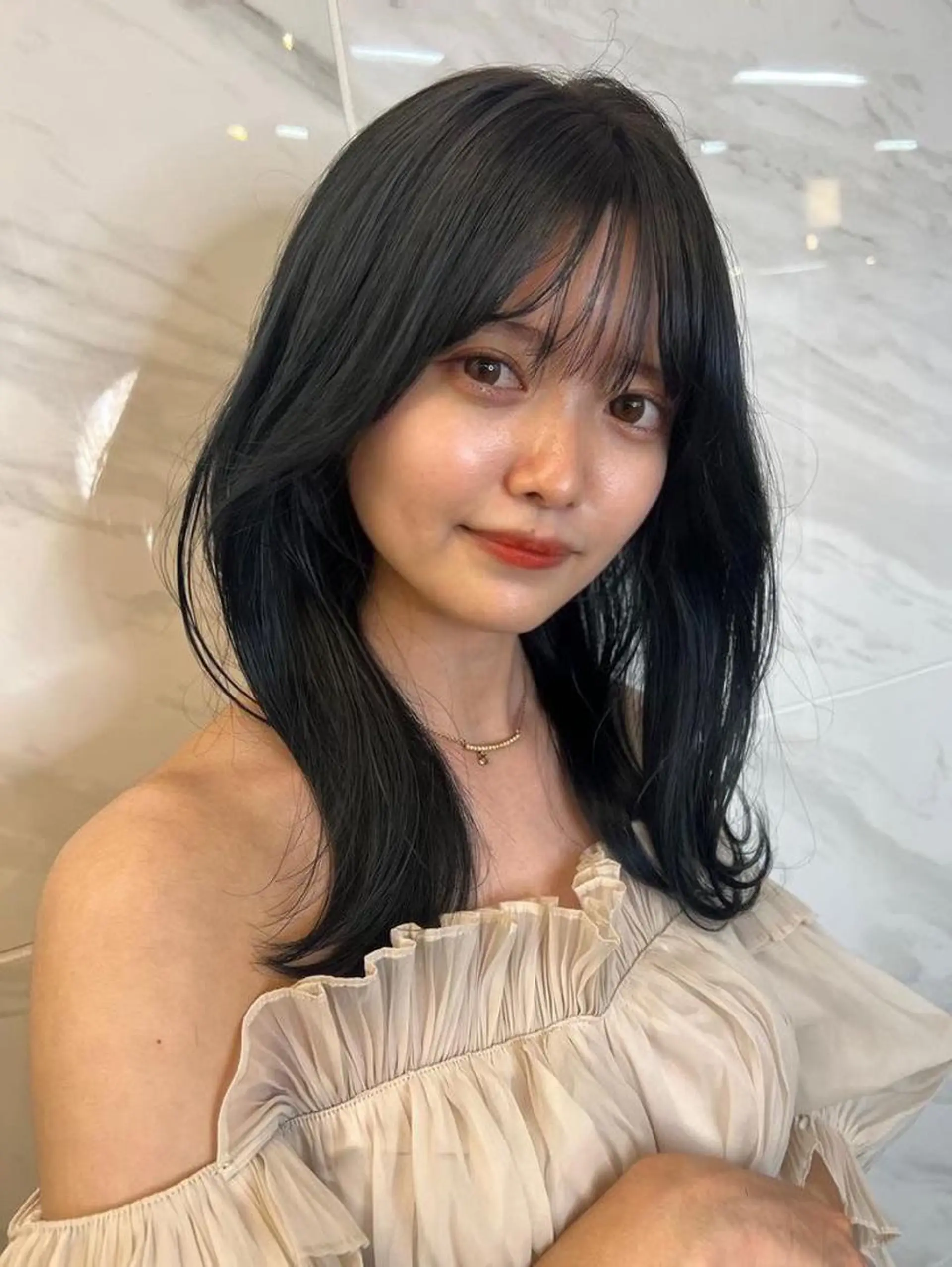 セミロング くびれヘア カット ヘアカラー 🩶レイヤーカット/ さわ🩶のヘアスタイル